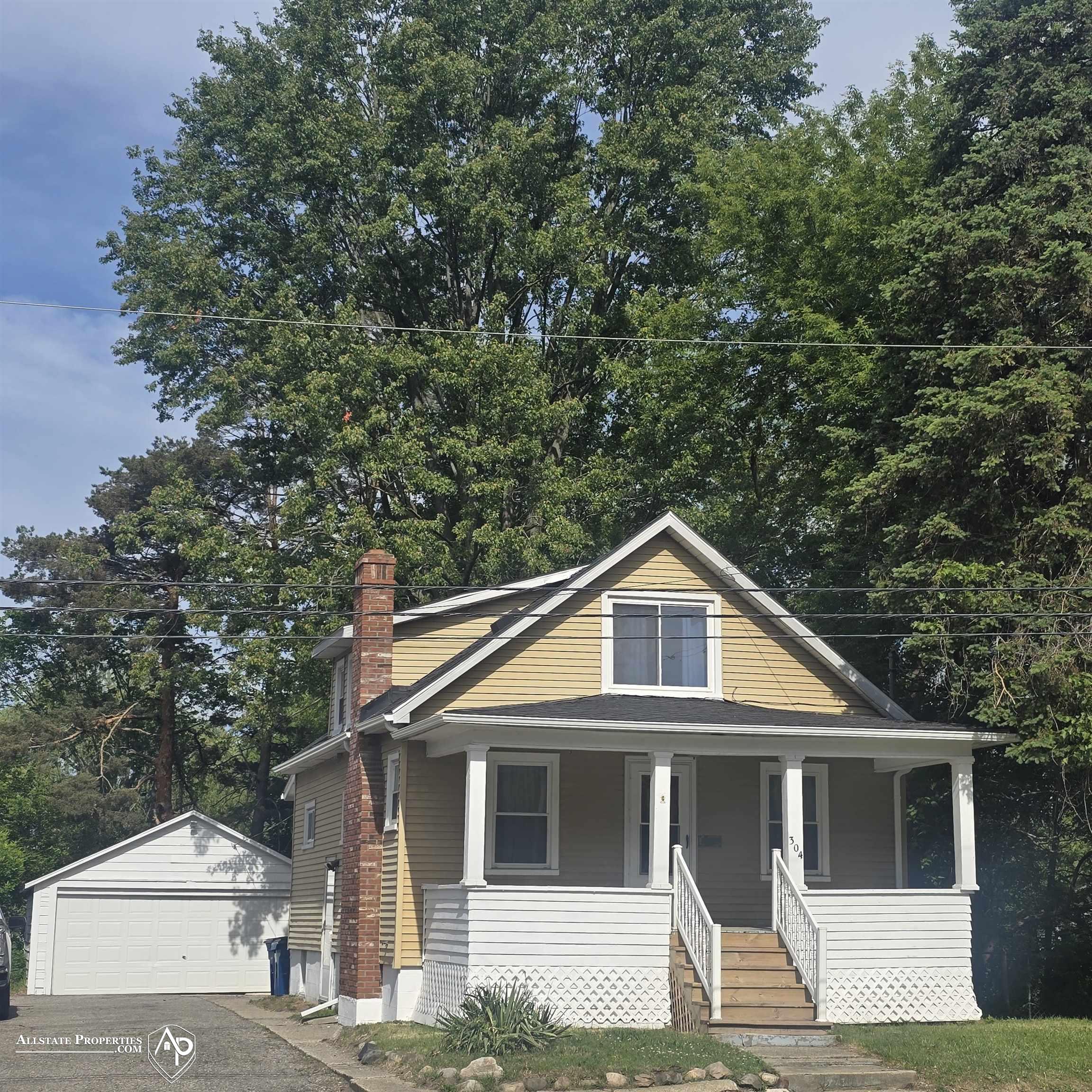 304 S State RD