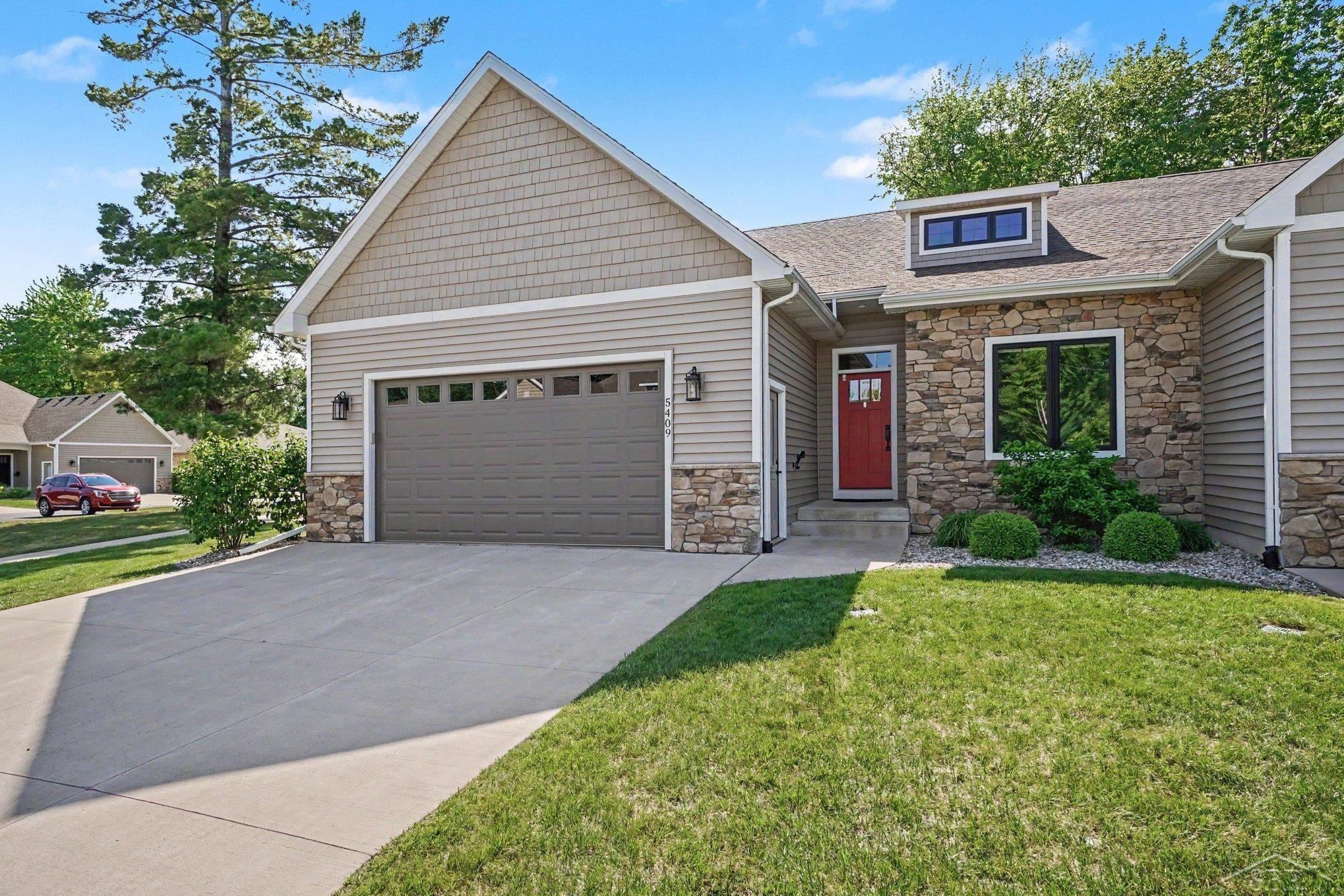 5409 Greenridge DR