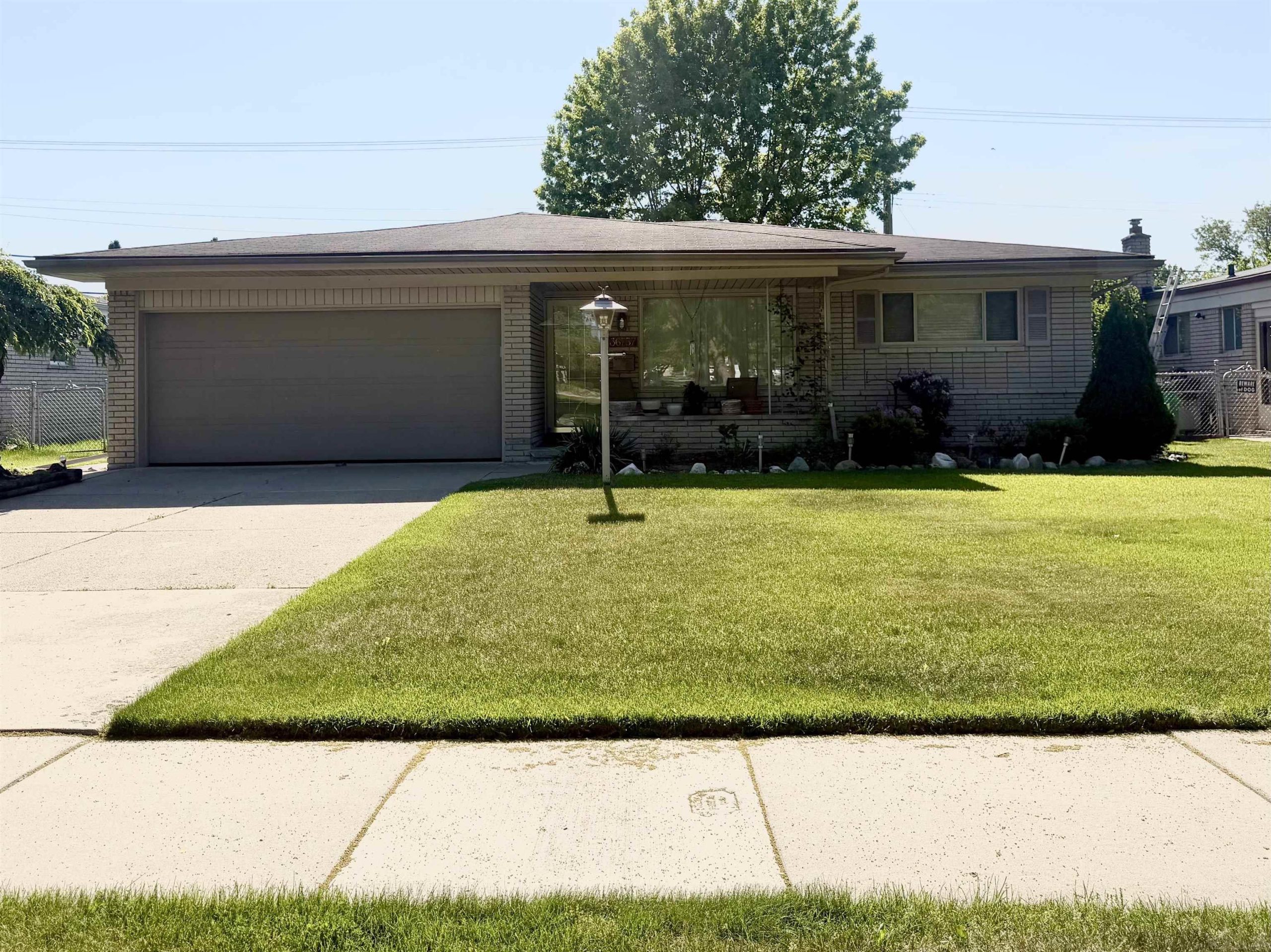 36757 Adele Dr DR