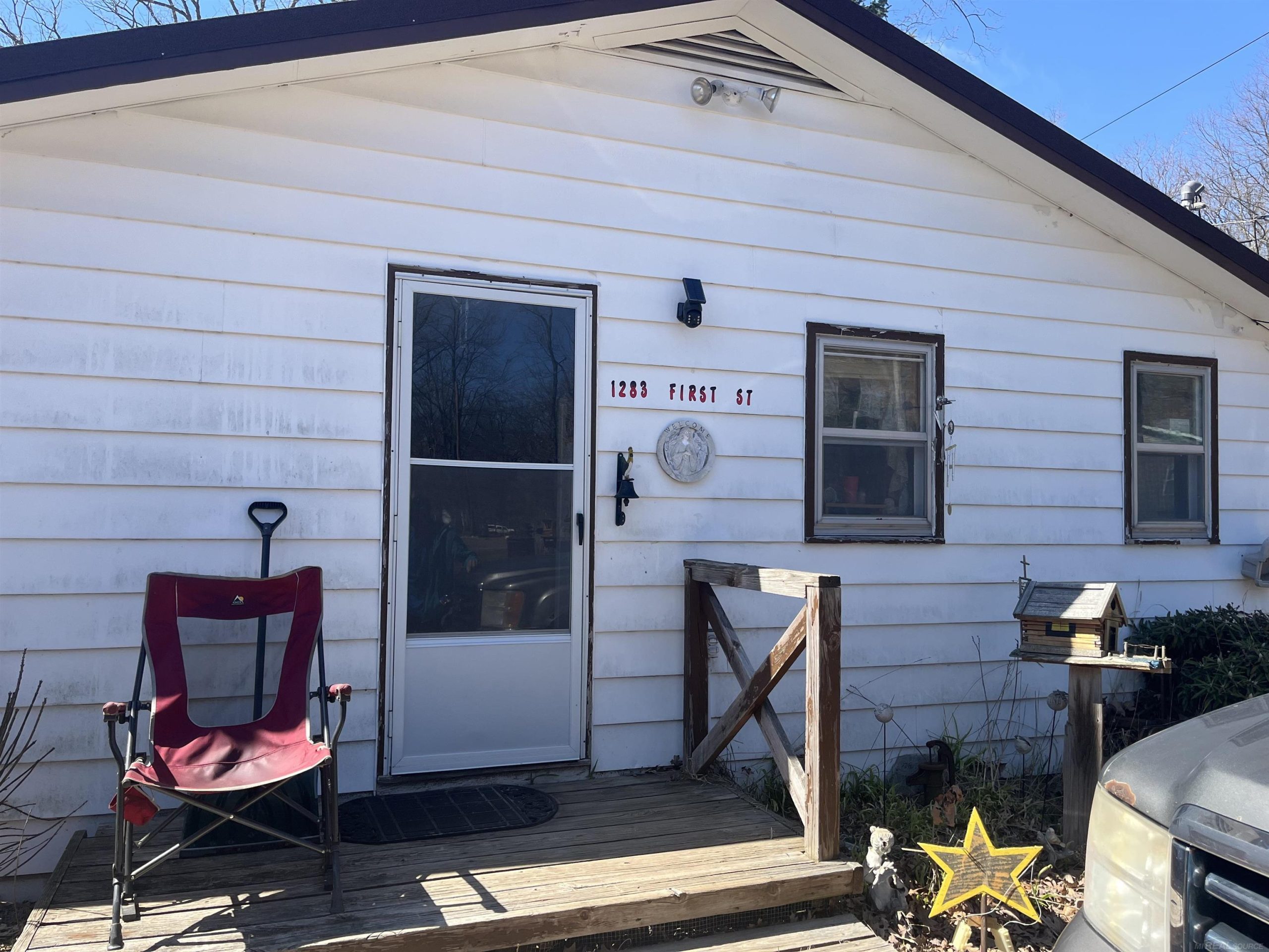 1283 First ST