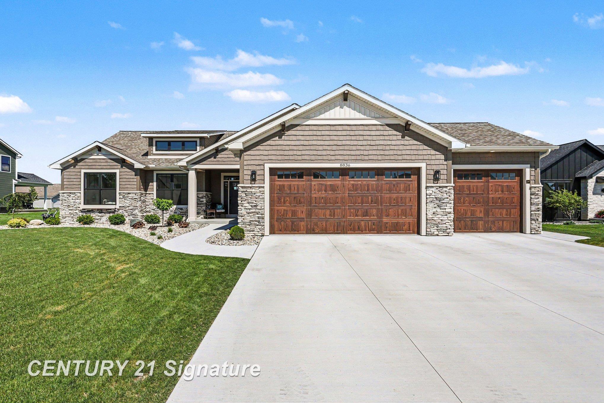 8836 Copper CT