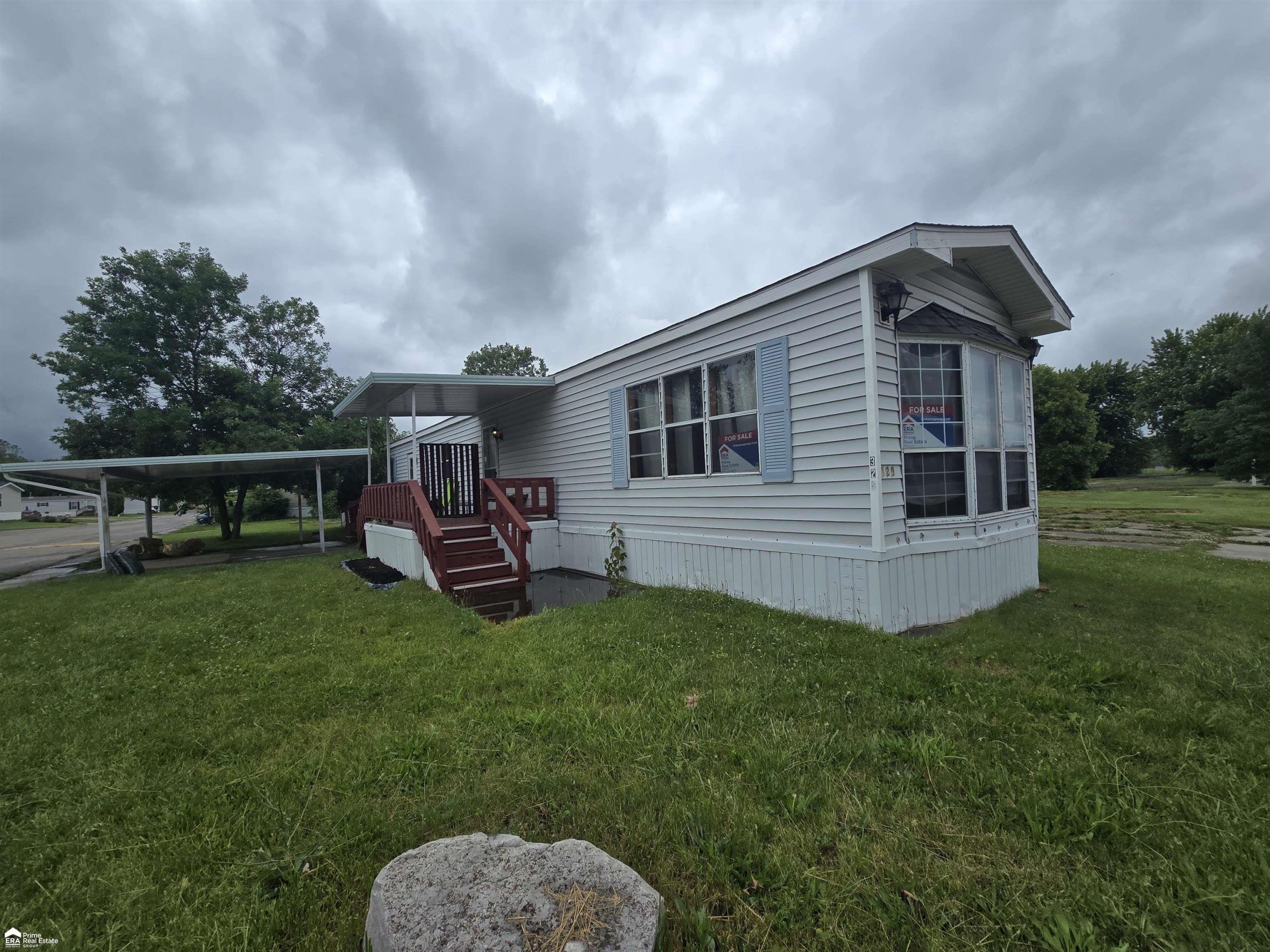 329 King George III DR