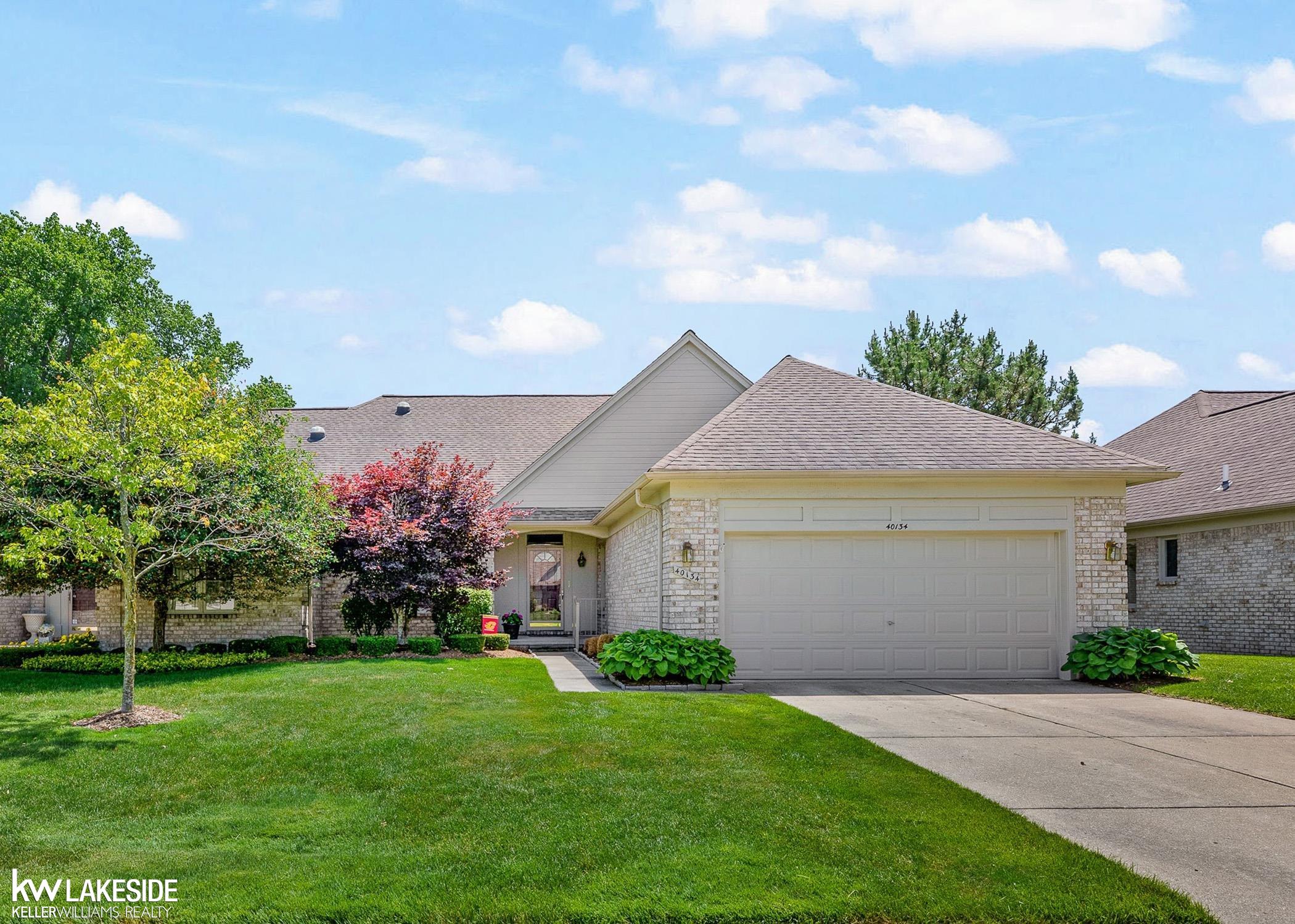 40134 Riverbend DR