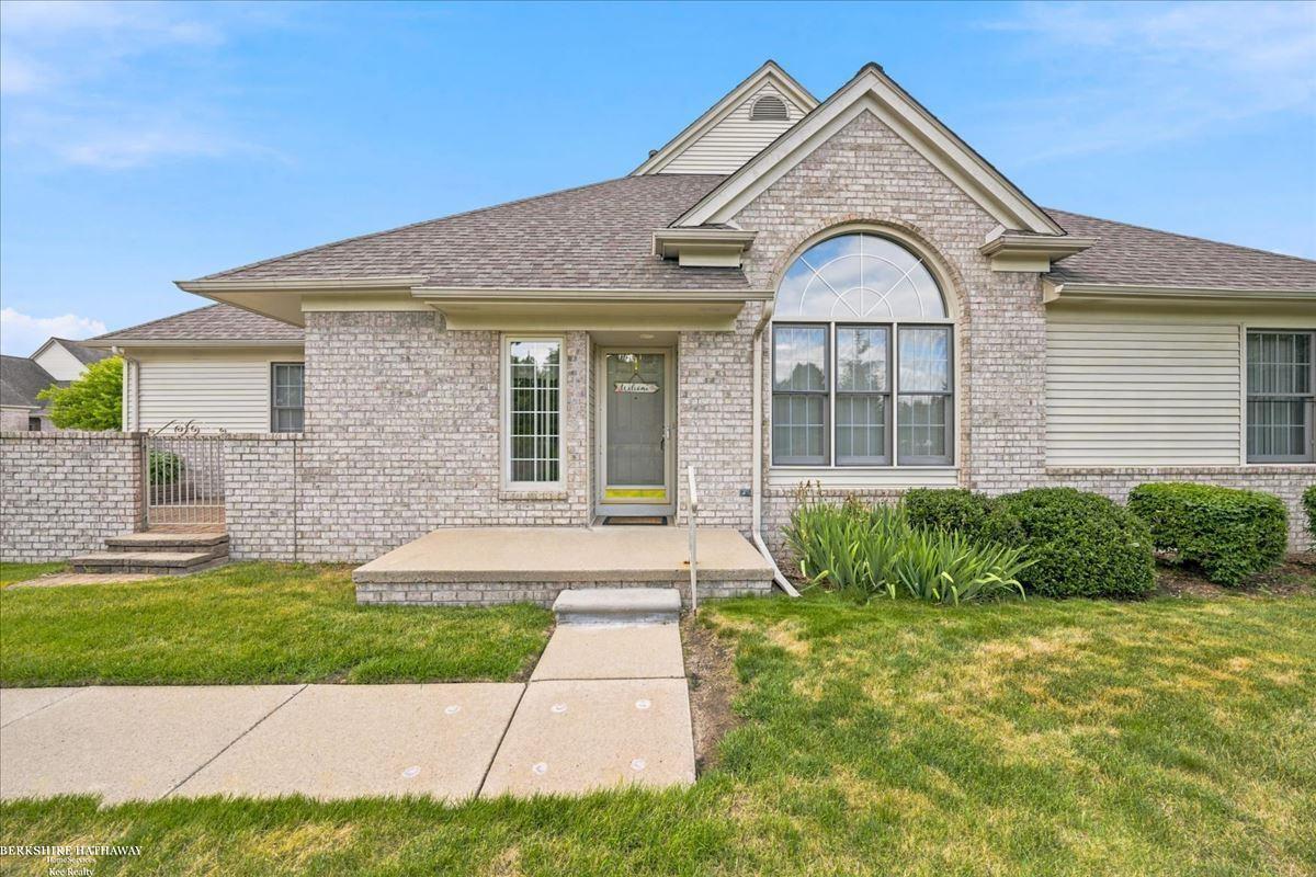 13300 Wyndemere CIR