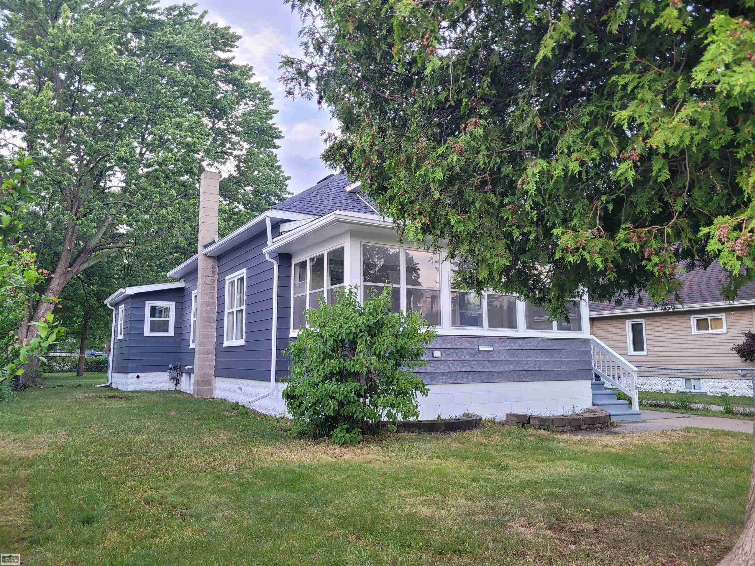 1707 McPherson