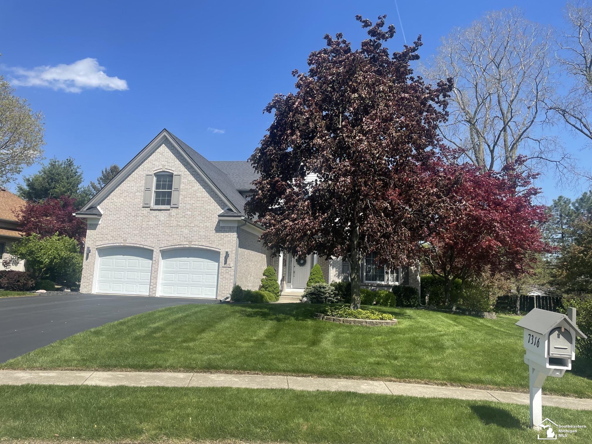 7316 Hidden Valley DR