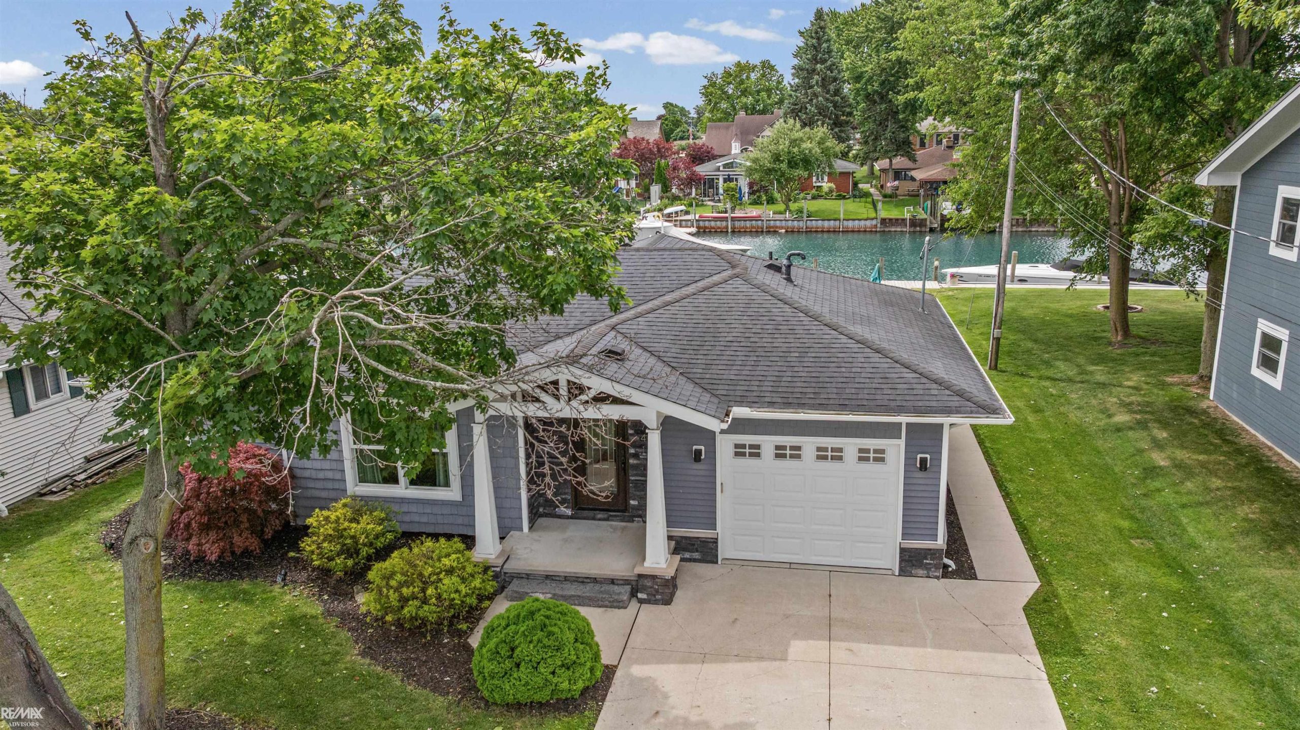 7741 Colony DR