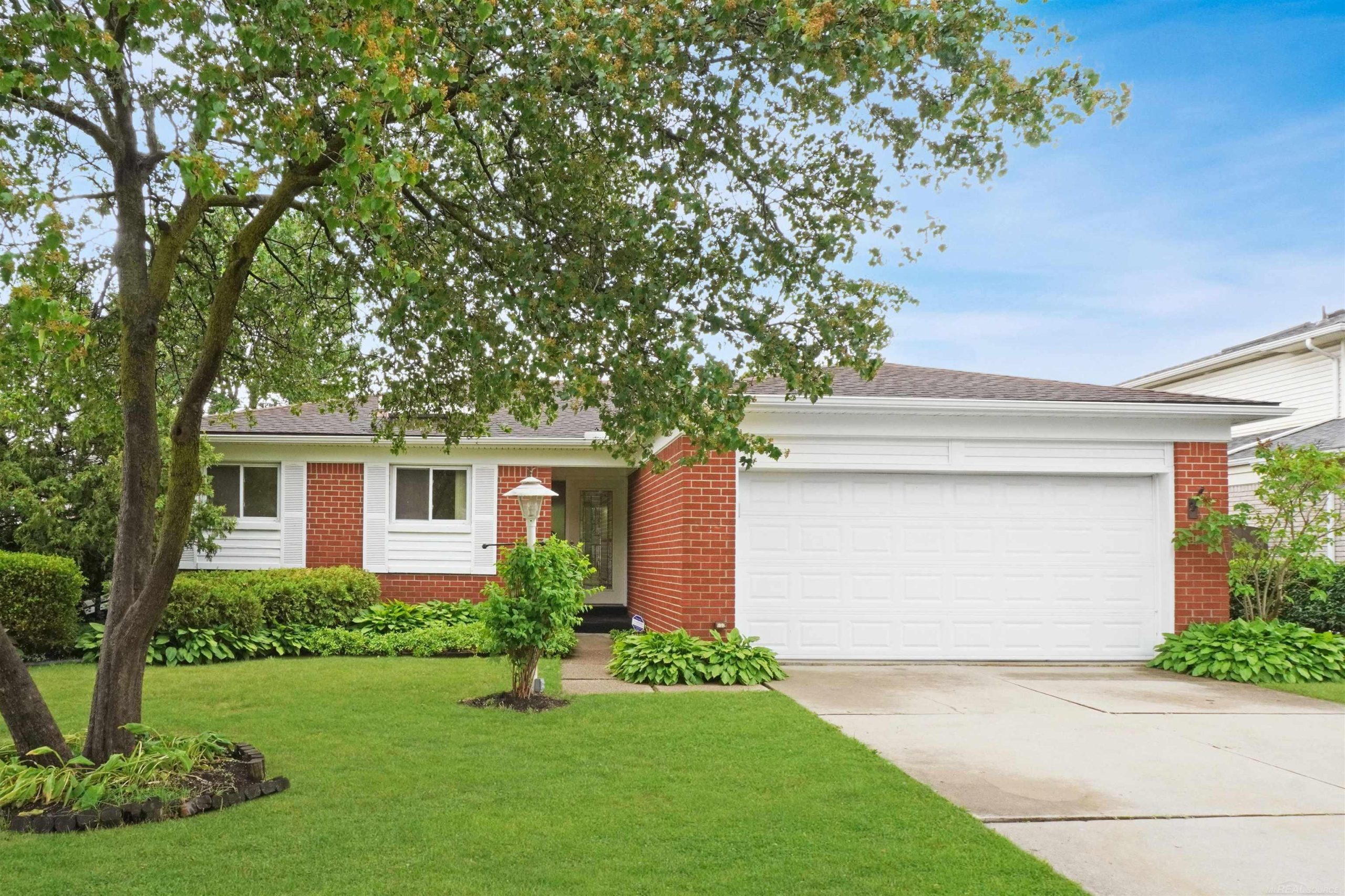 33726 Dyar CT