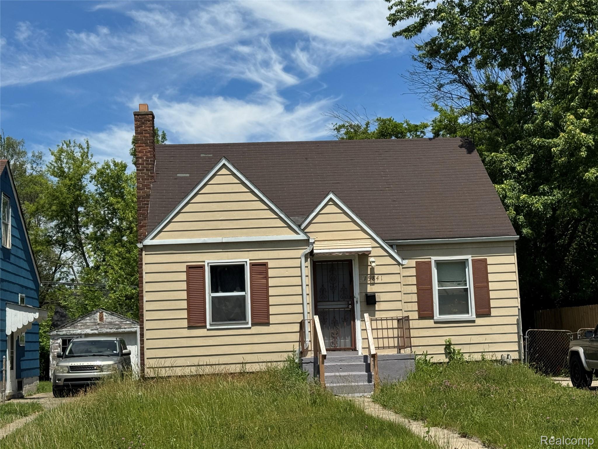 15841, Coram, Detroit, Michigan, 48205