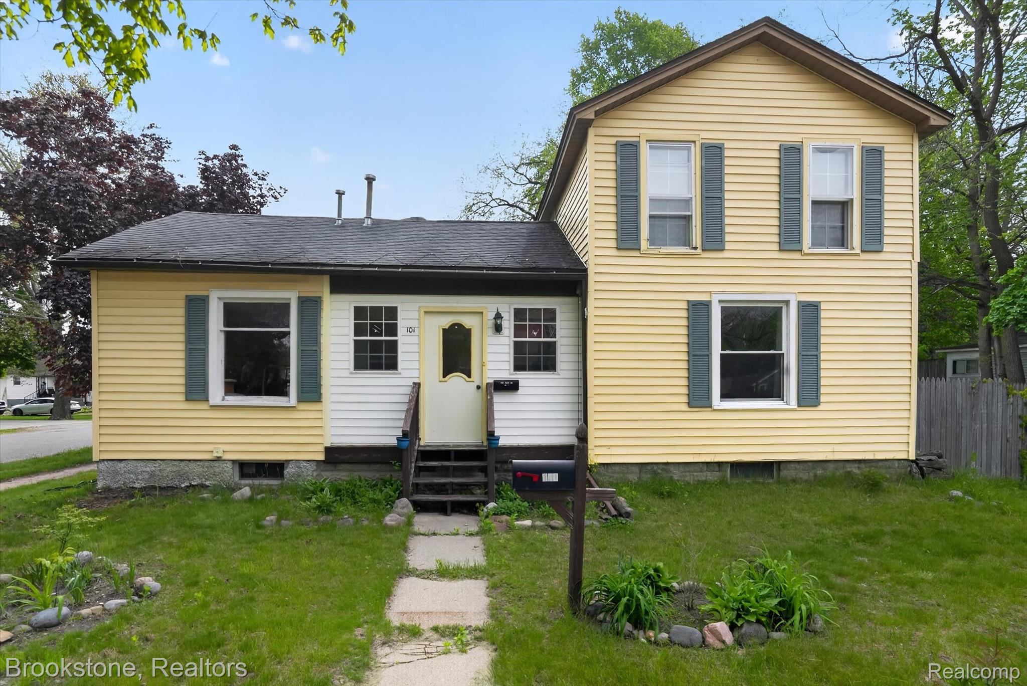 101, East, Eaton Rapids, Michigan, 48827