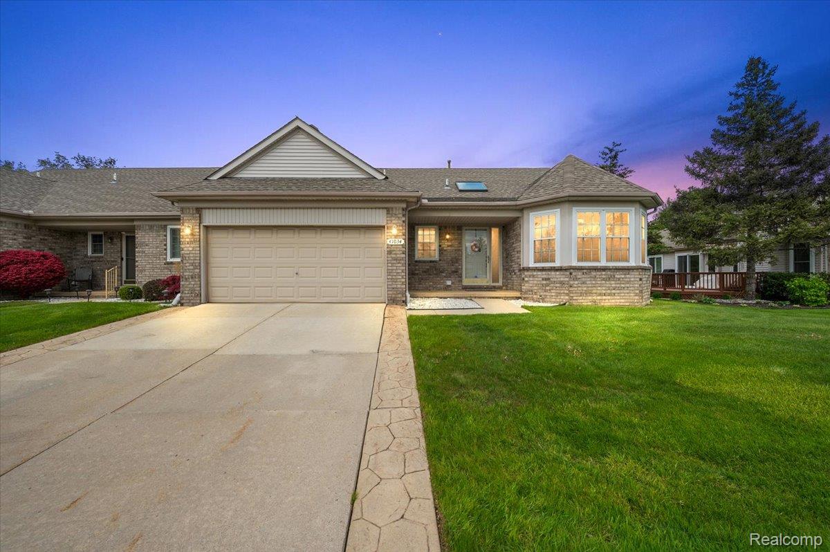41034, Greenspire, Clinton Township, Michigan, 48038