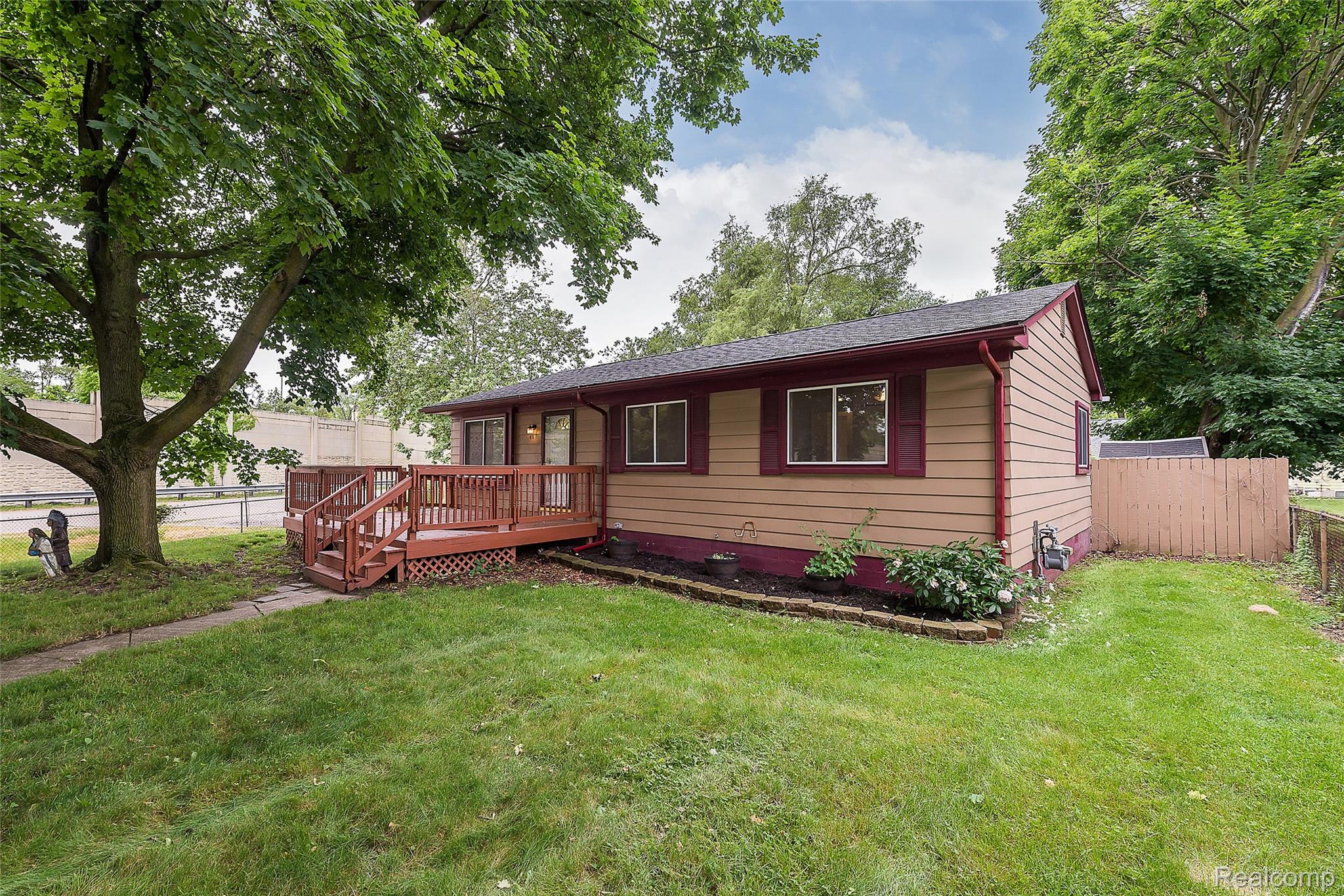 658, Kansas, Ypsilanti, Michigan, 48198