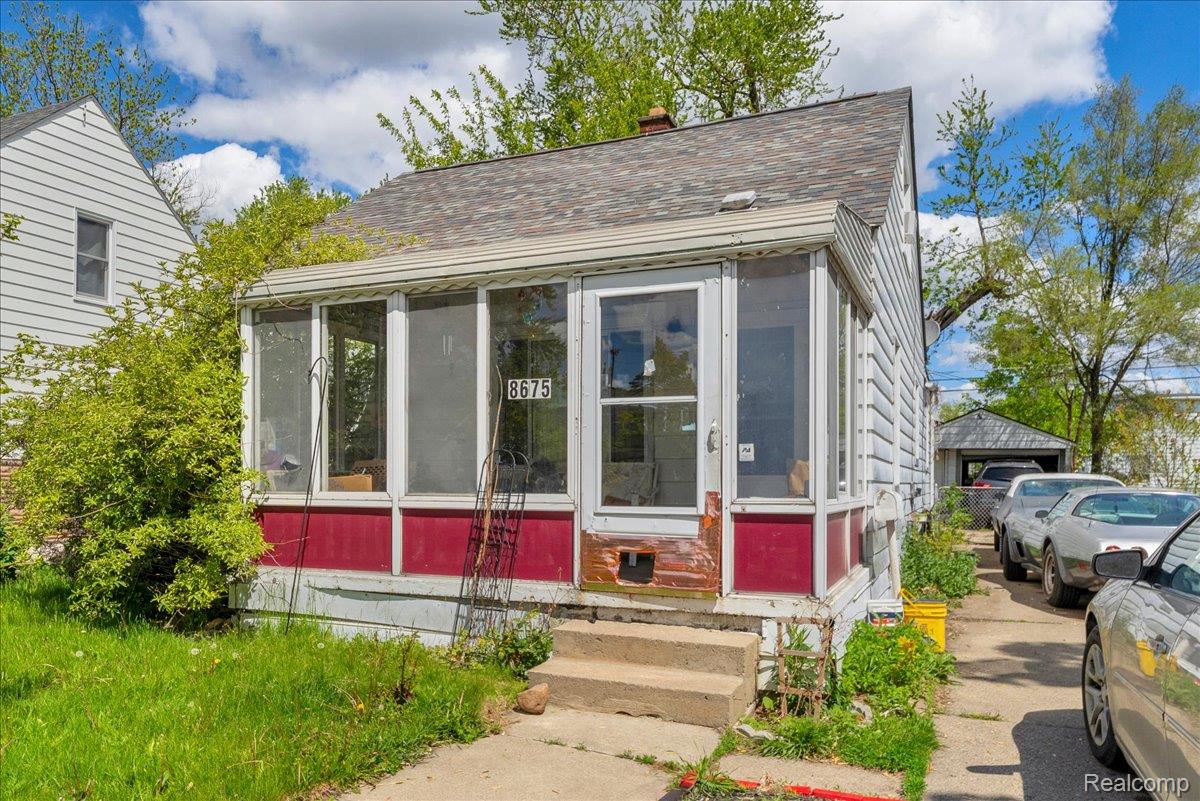 8675, Paige, Warren, Michigan, 48089