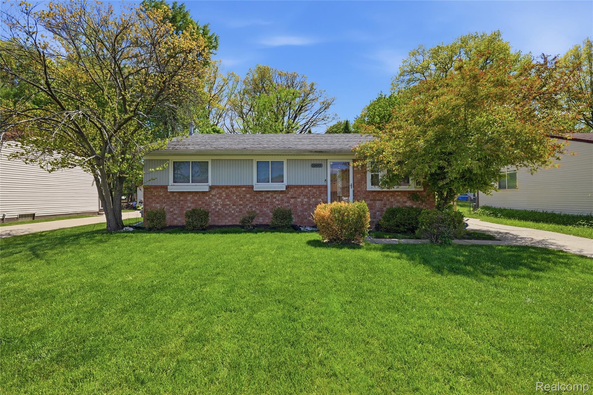 33499, Unicorn, Westland, Michigan, 48186