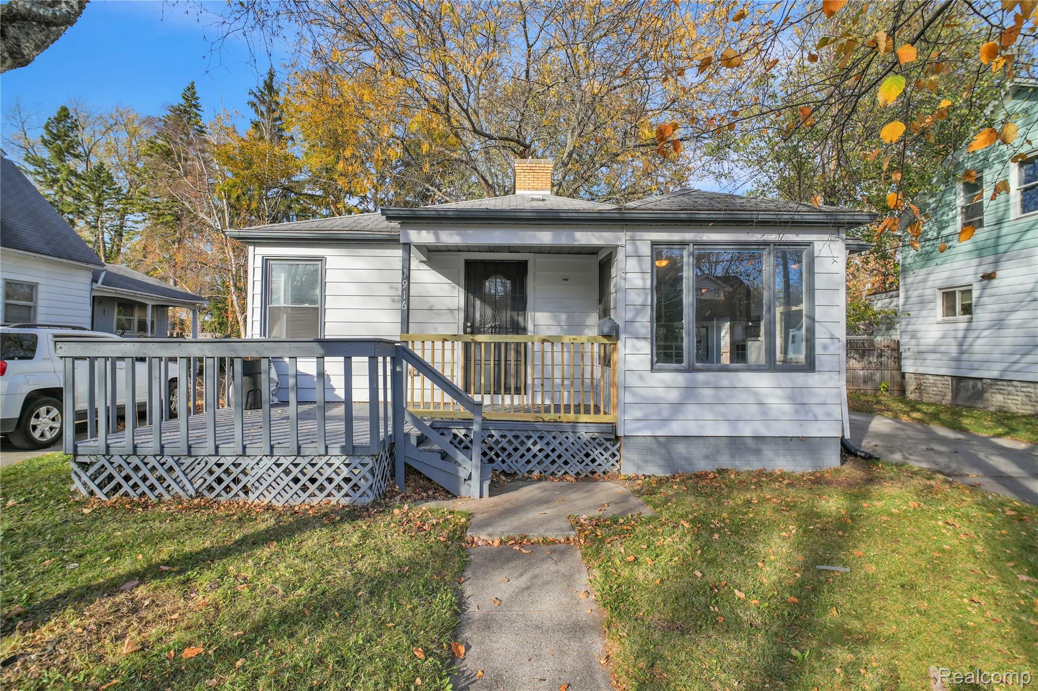 1916, Wood, Saginaw, Michigan, 48602