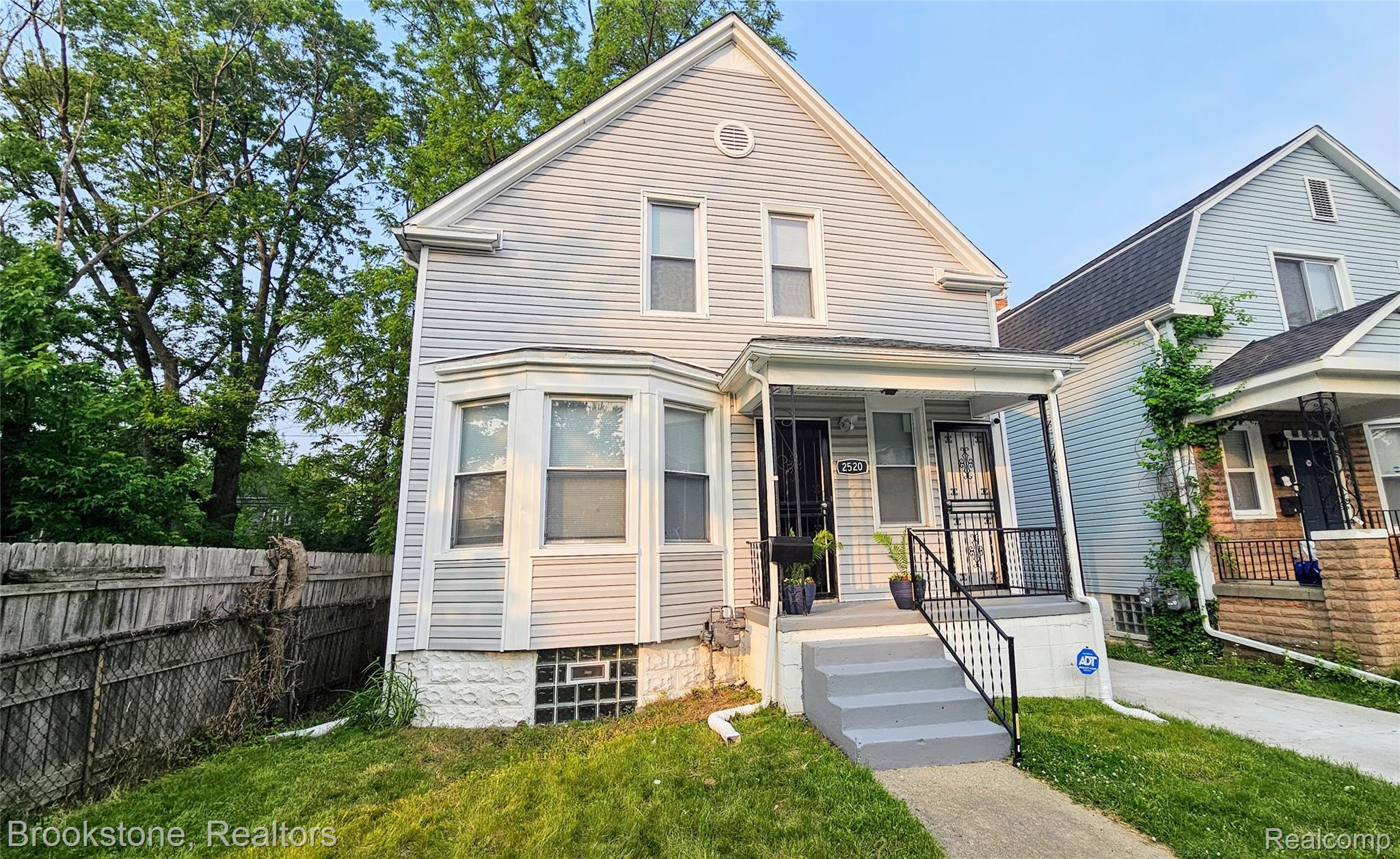 2520, Seyburn, Detroit, Michigan, 48214