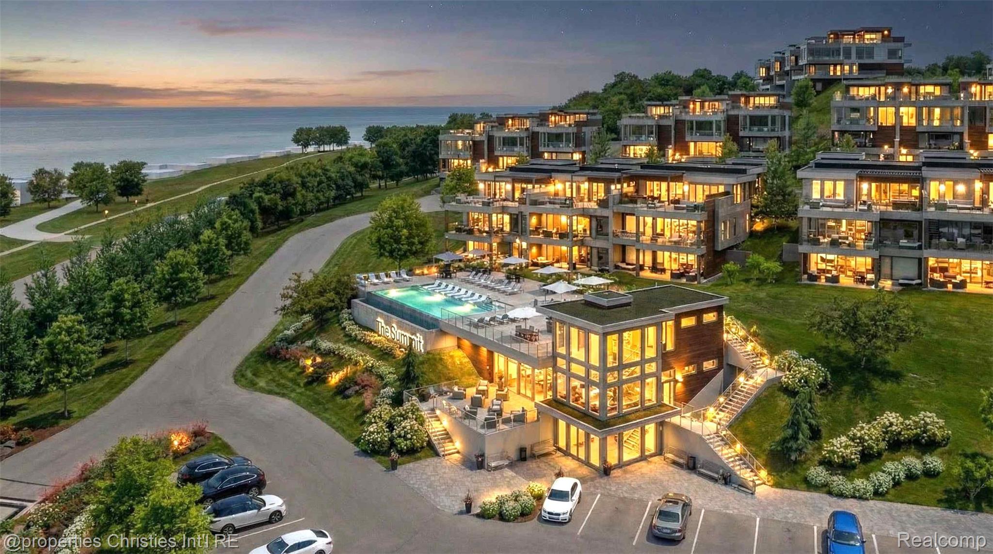 3575, Charlevoix, #17, Petoskey, Michigan, 49770