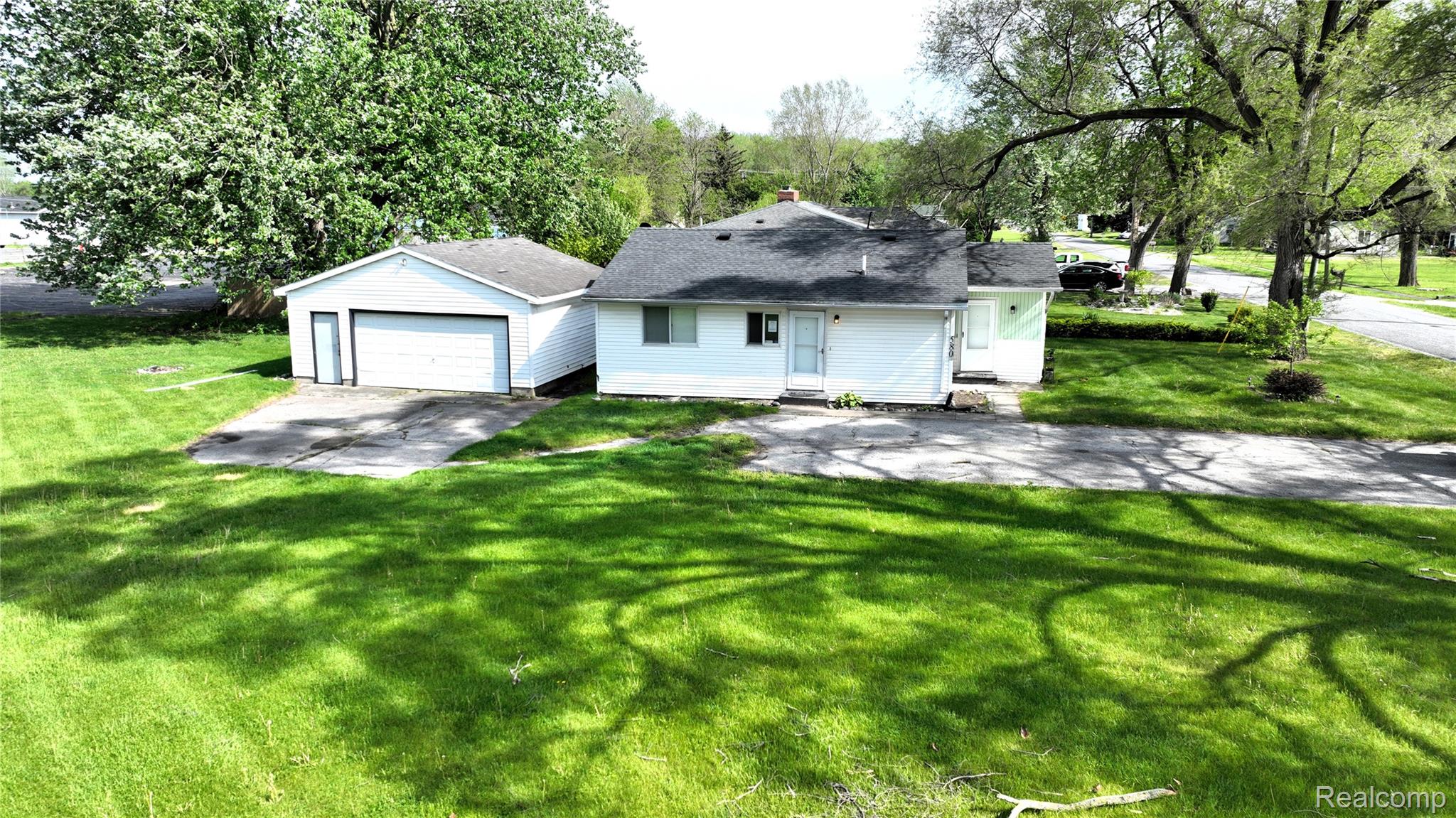 580, Sherman, Saginaw, Michigan, 48604