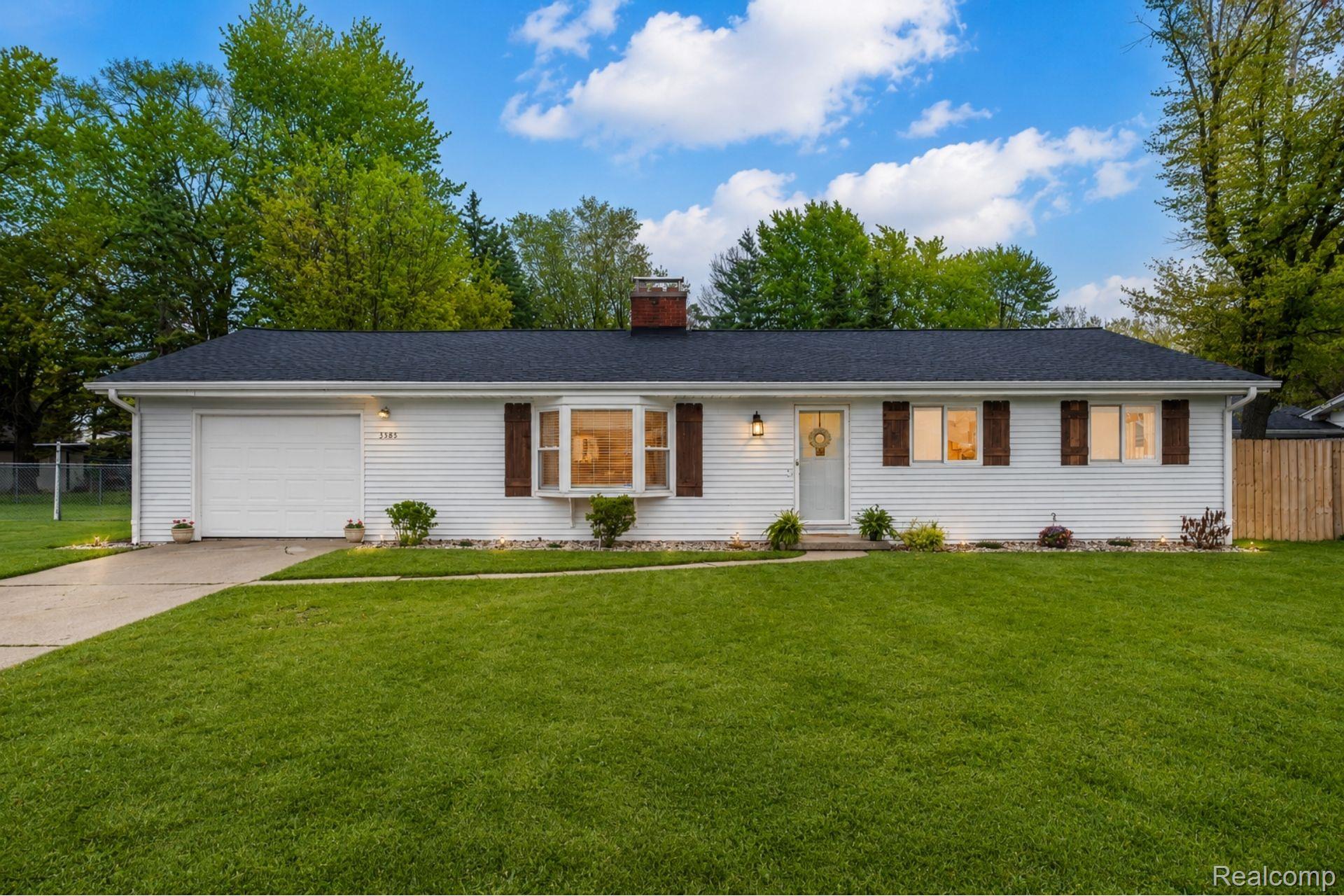 3585, Creekwood, Saginaw, Michigan, 48601