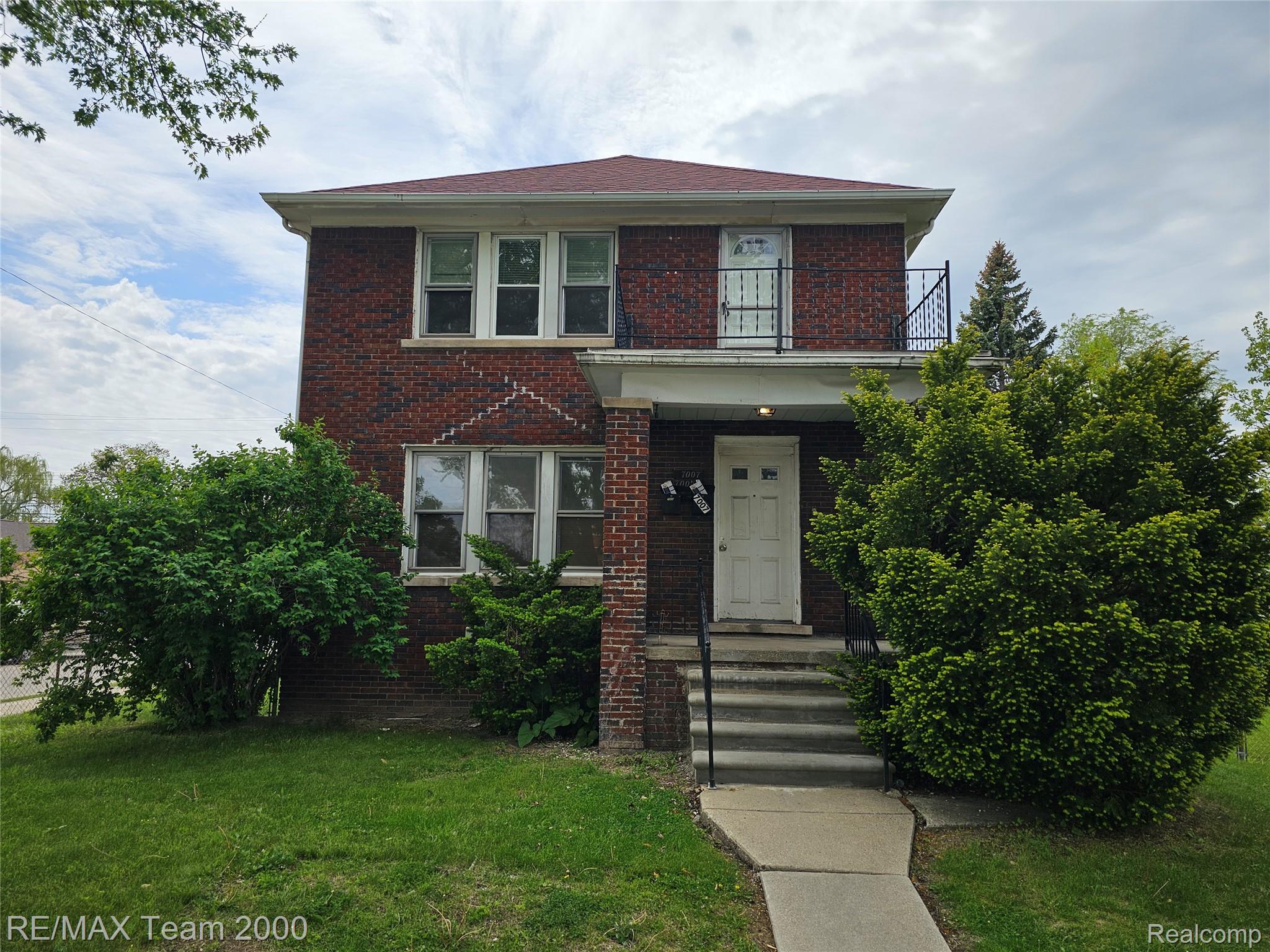 7005, Orchard, Dearborn, Michigan, 48126