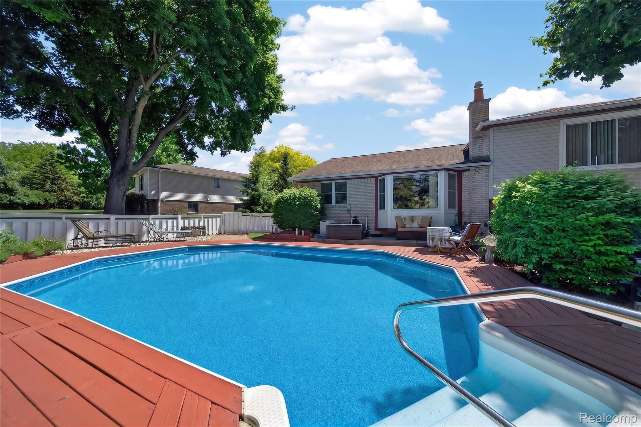 309, Antoinette, Rochester Hills, Michigan, 48309