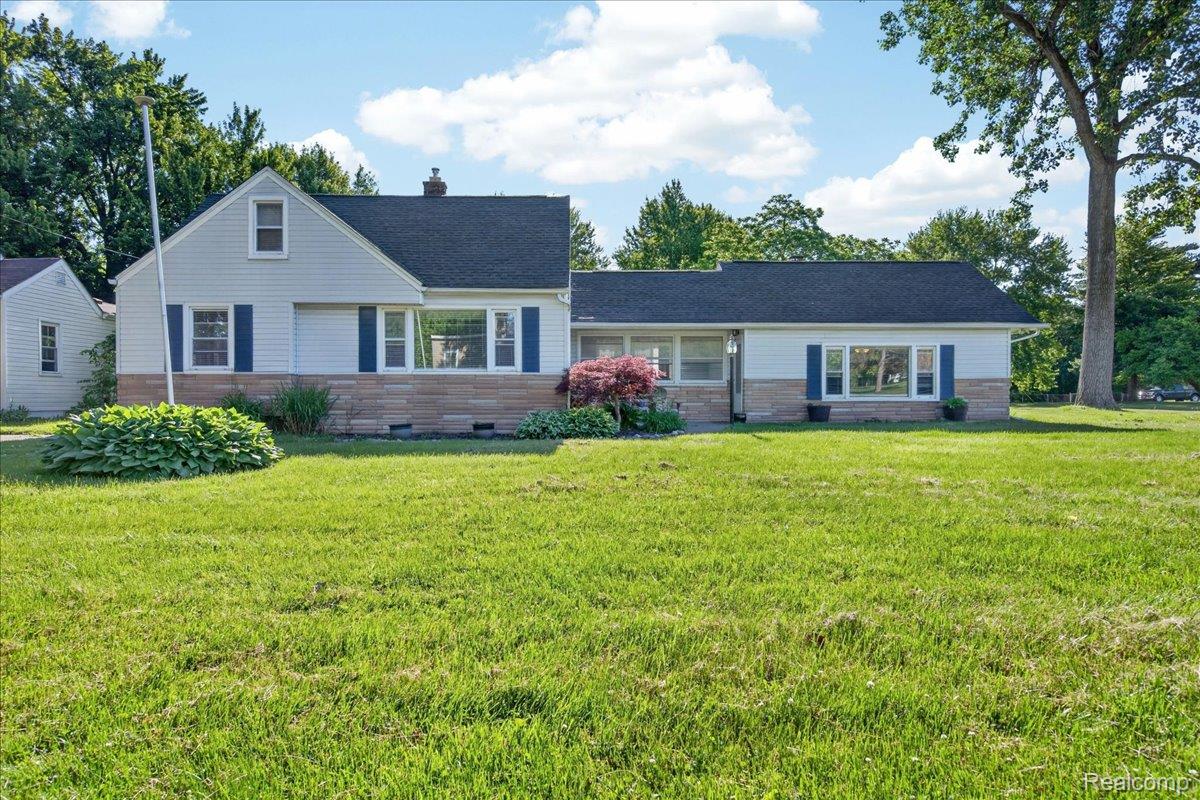 14916, Alexander, Livonia, Michigan, 48154