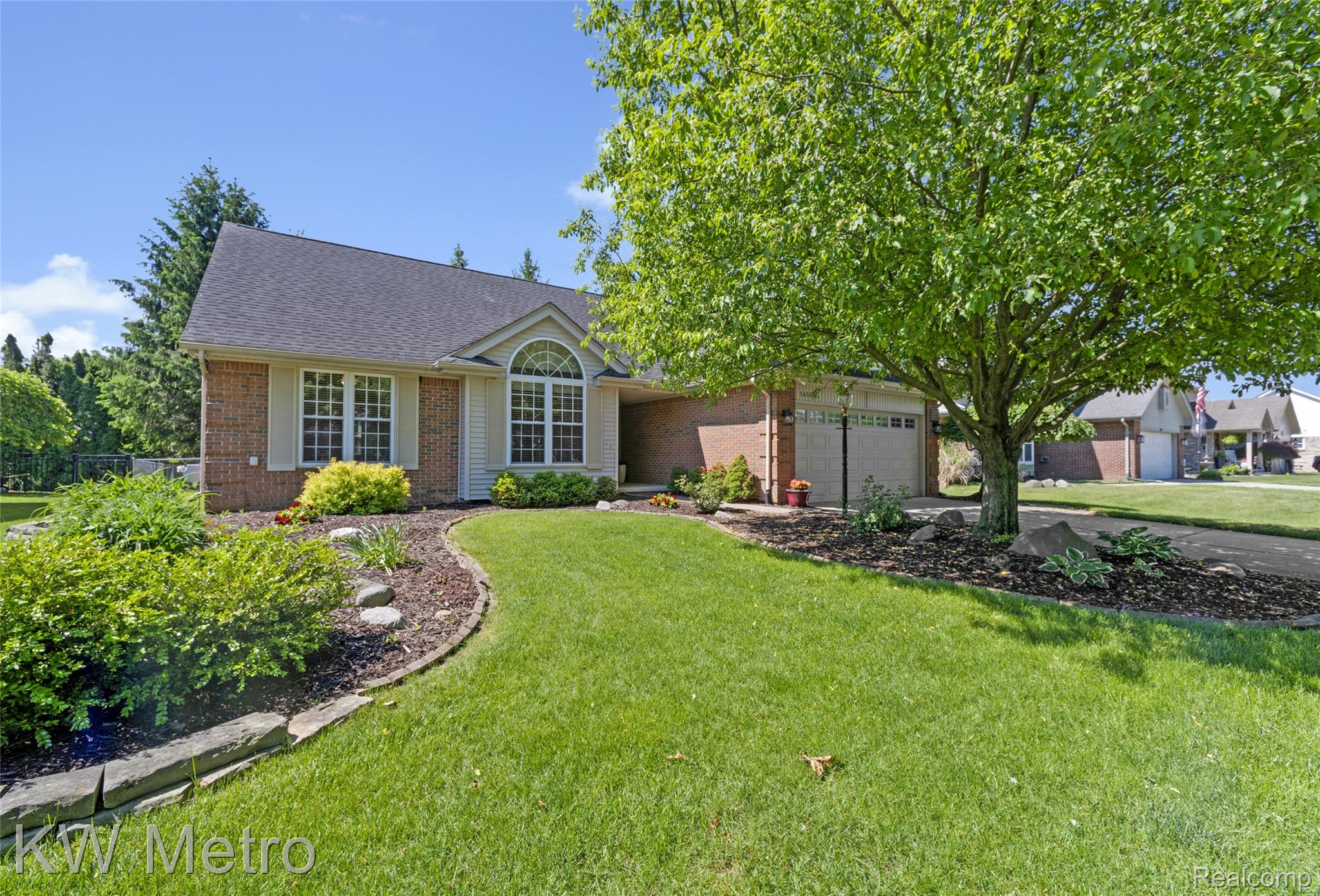 14584, Sundew, Sterling Heights, Michigan, 48312