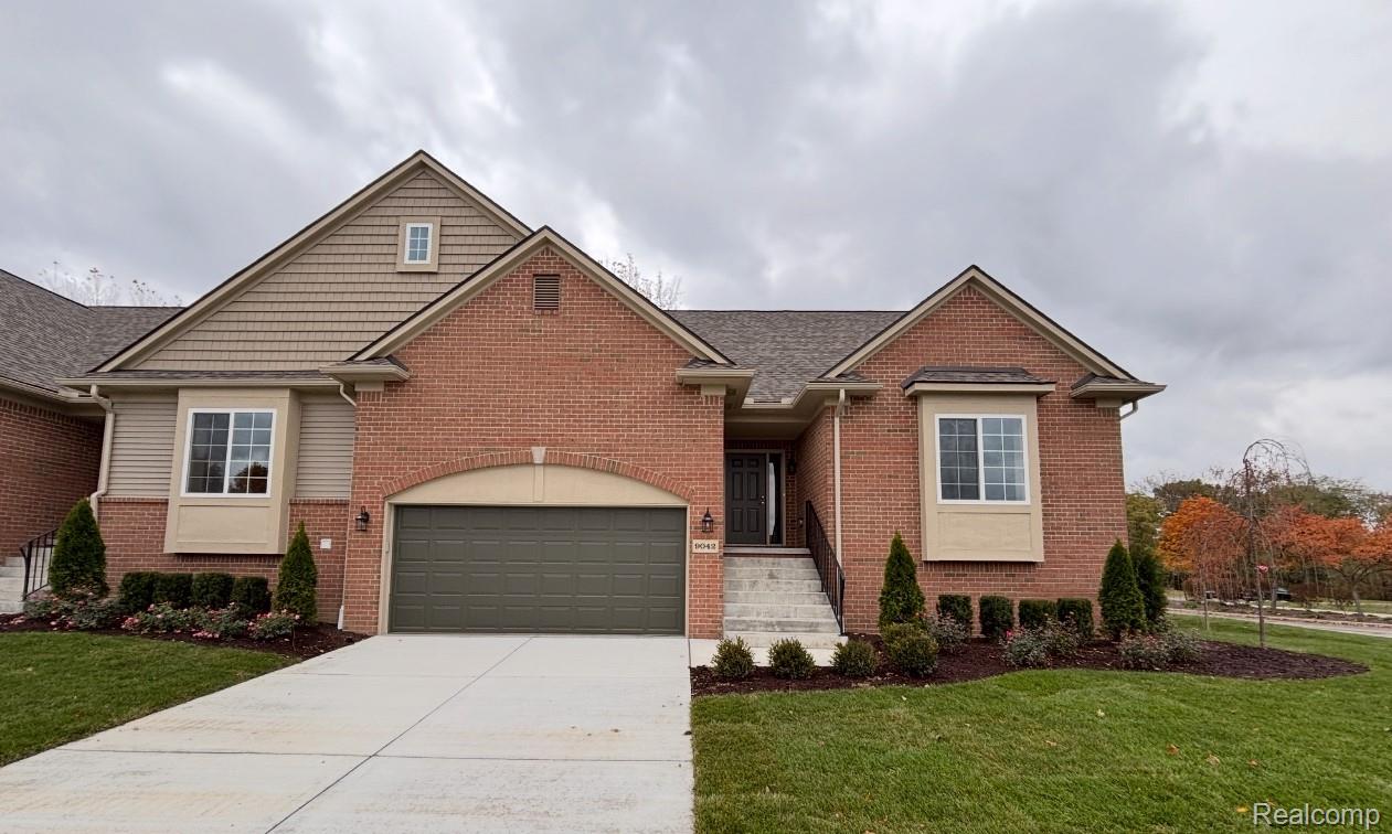 9042, RHYAN, White Lake, Michigan, 48386