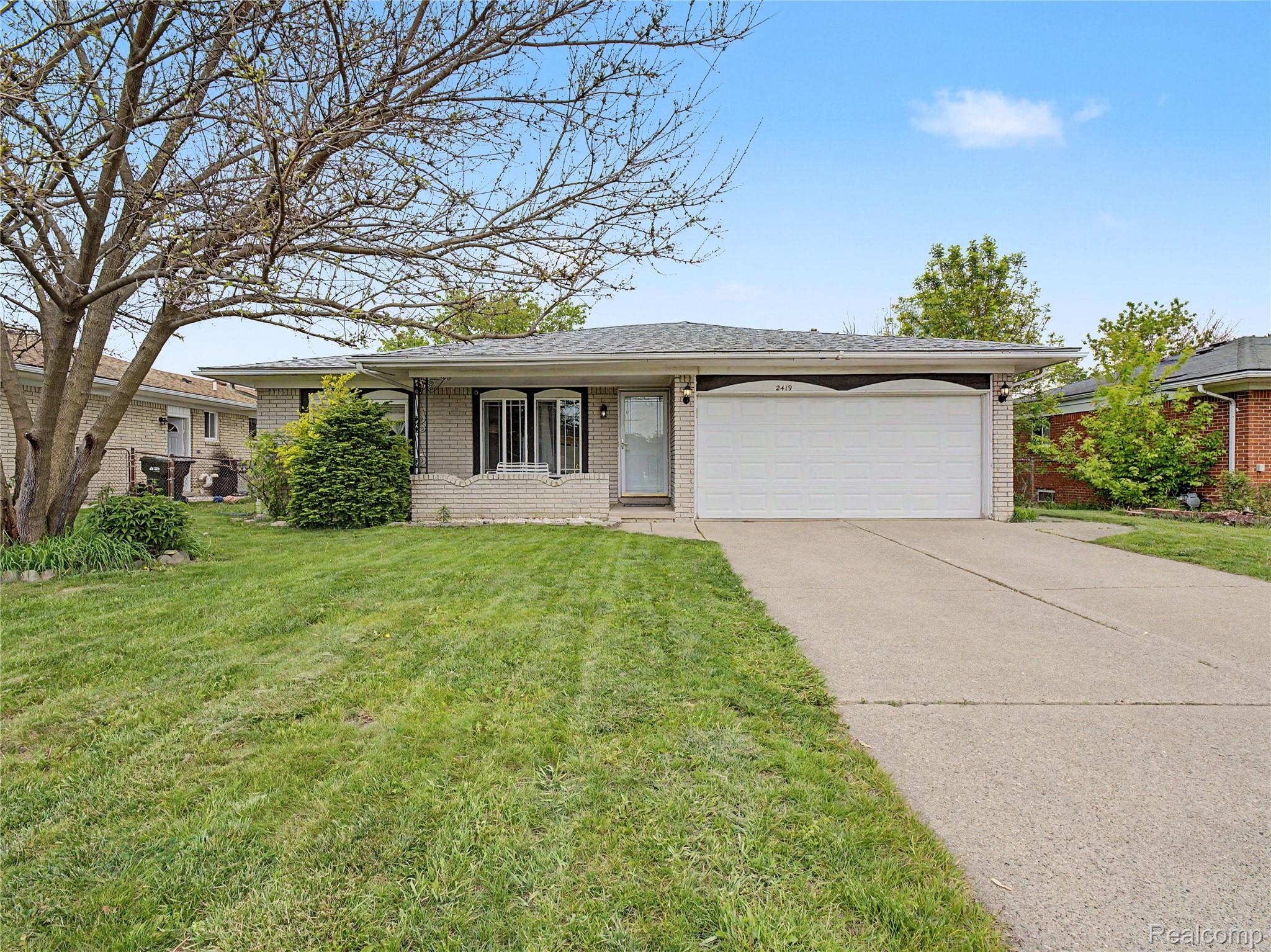 2419, Fox Hill, Sterling Heights, Michigan, 48310