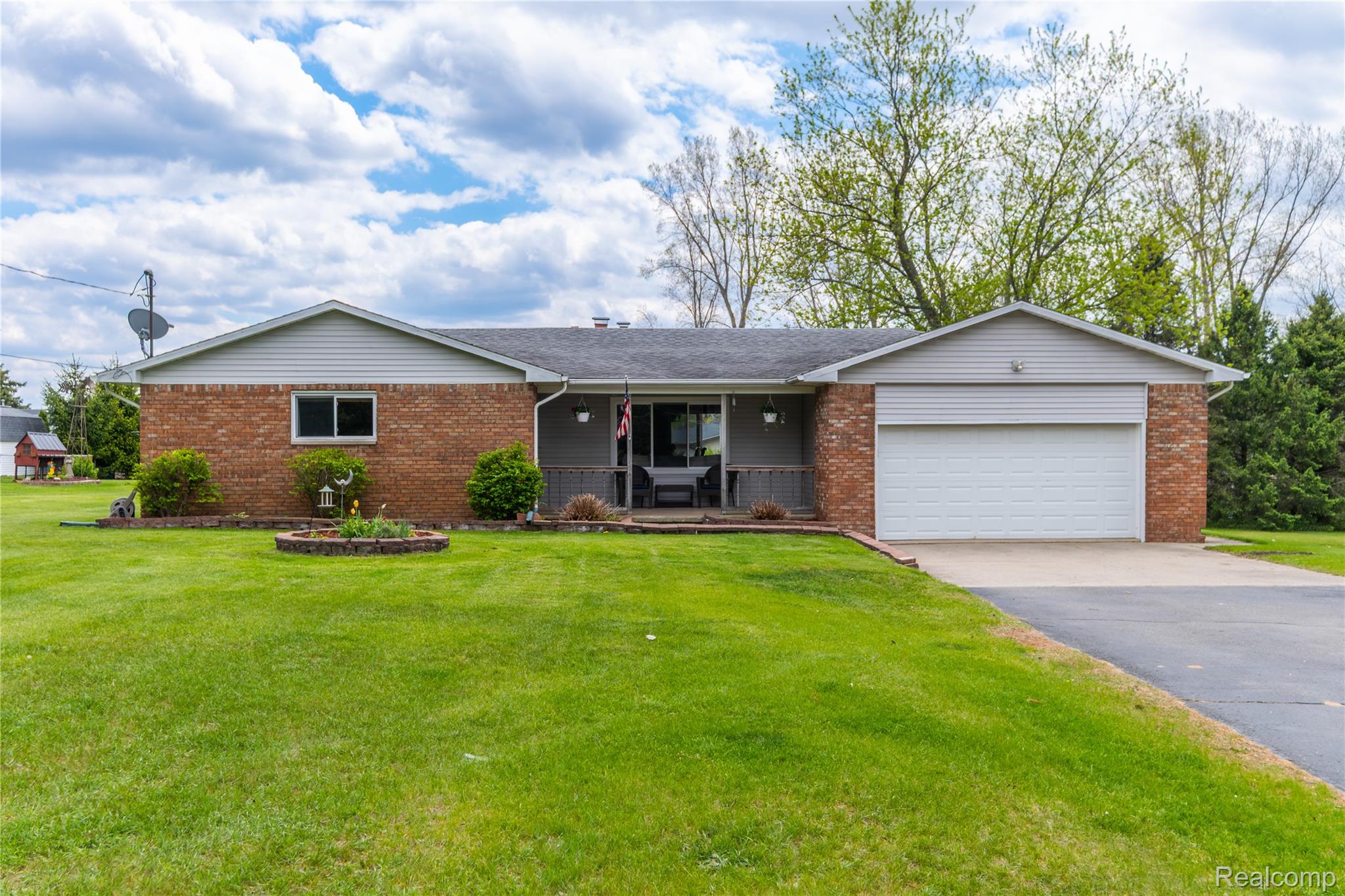 11430, Silver Lake, Byron, Michigan, 48418
