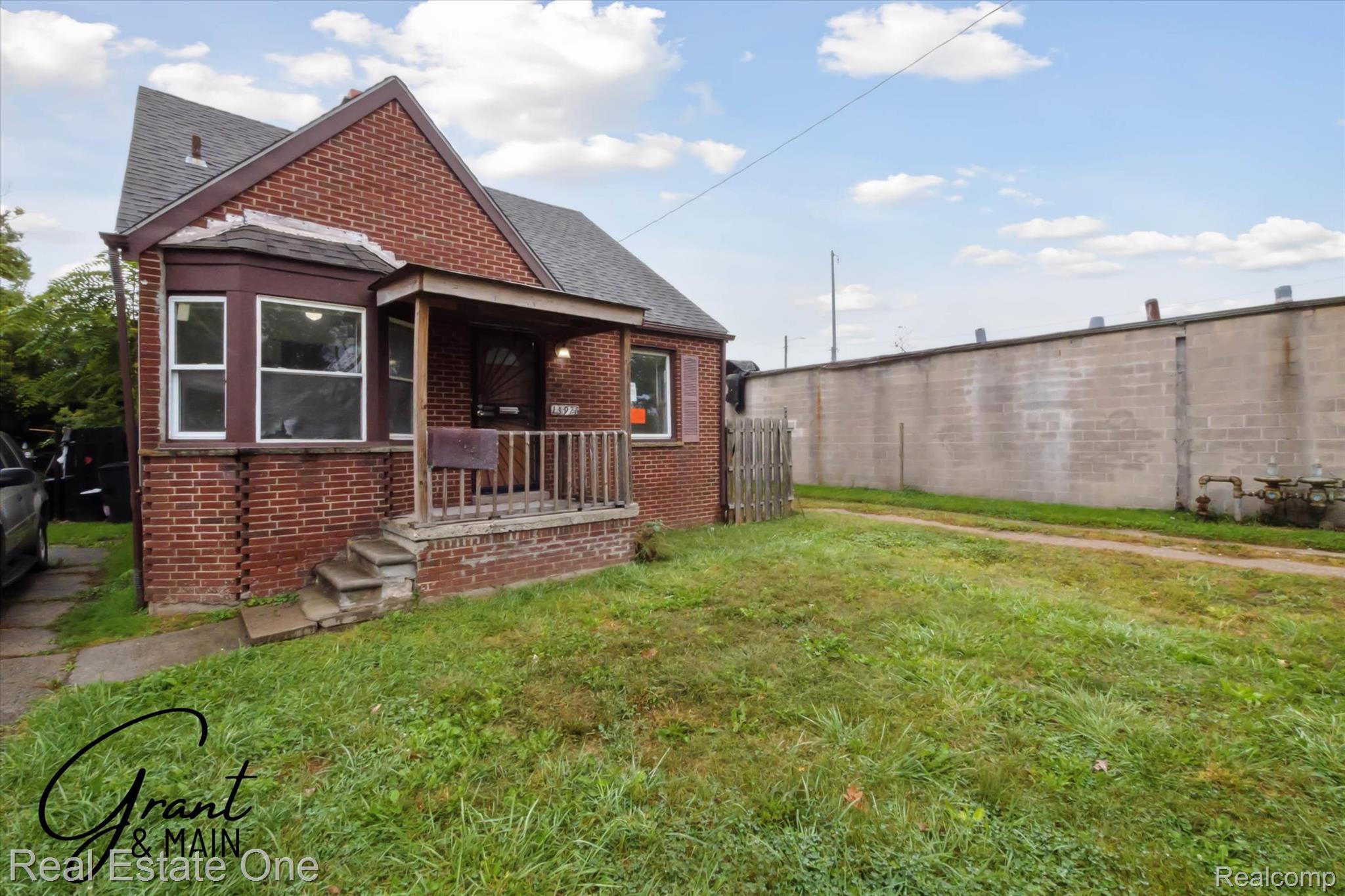 13926, Rockdale, Detroit, Michigan, 48223