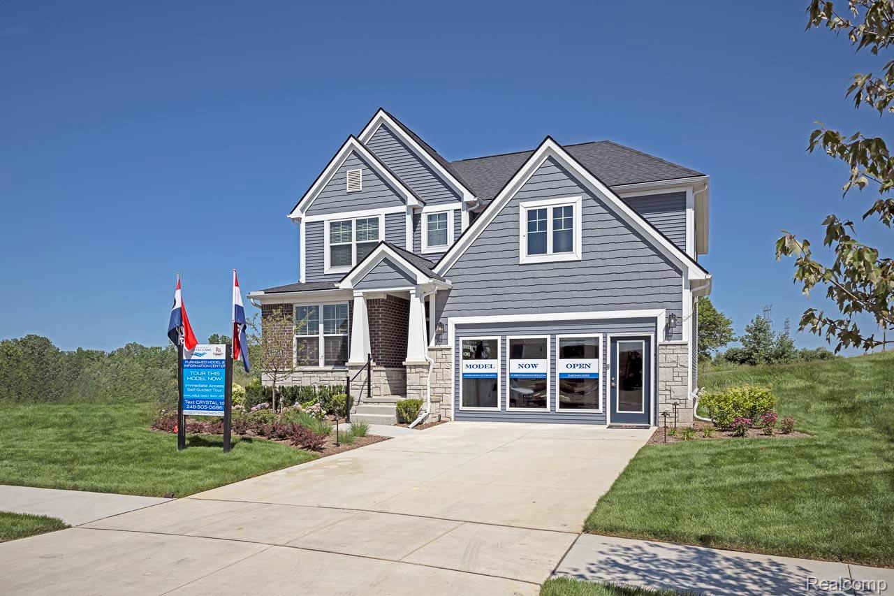 2400, Provencal Dr., Commerce Twp, Michigan, 48382