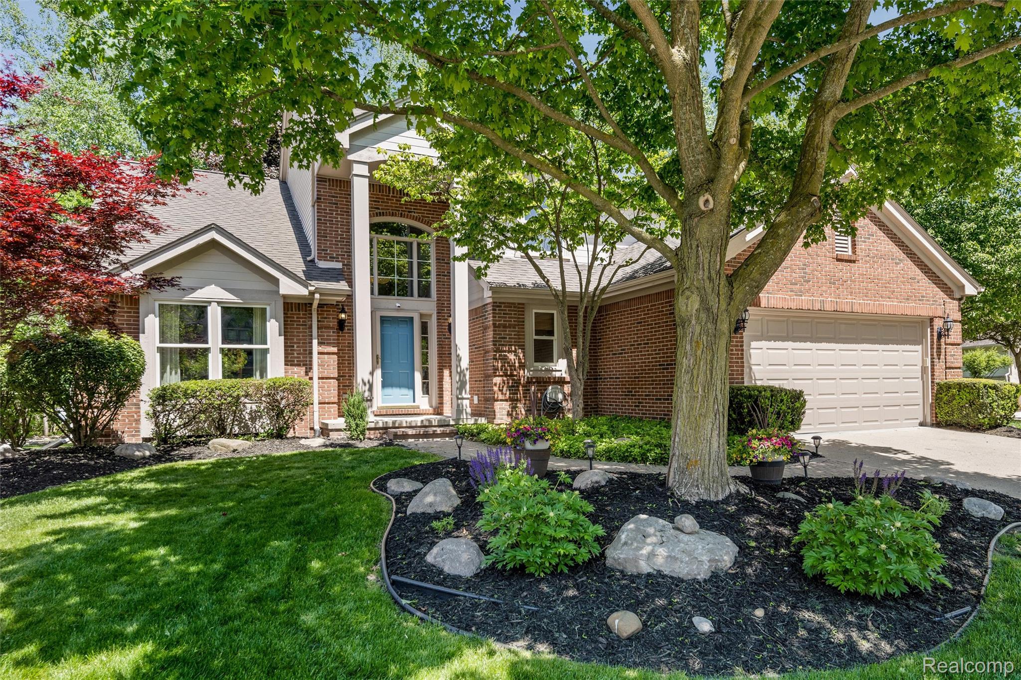 42812, Ledgeview, Novi, Michigan, 48377