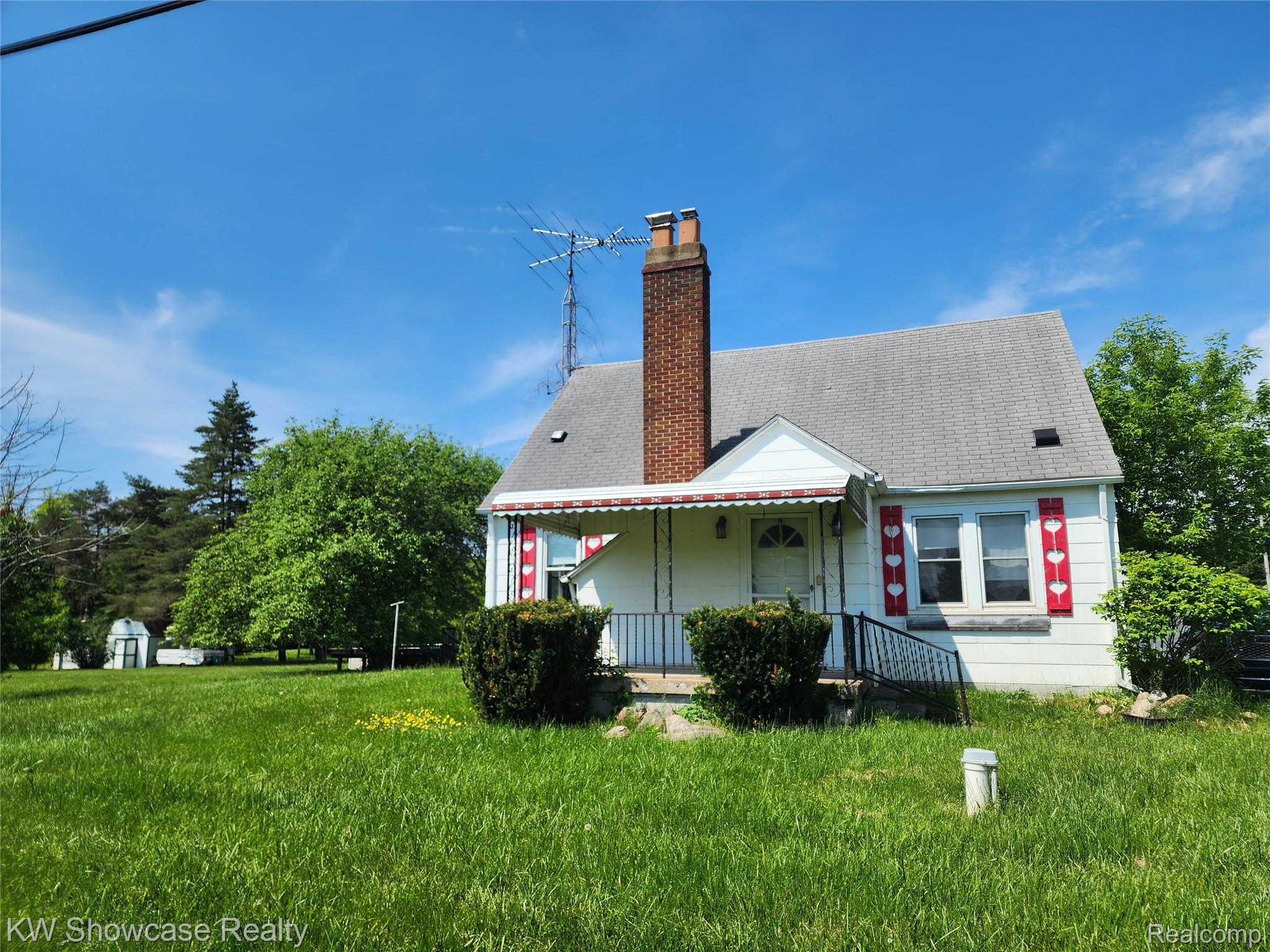 4356, Vassar, Burton, Michigan, 48519