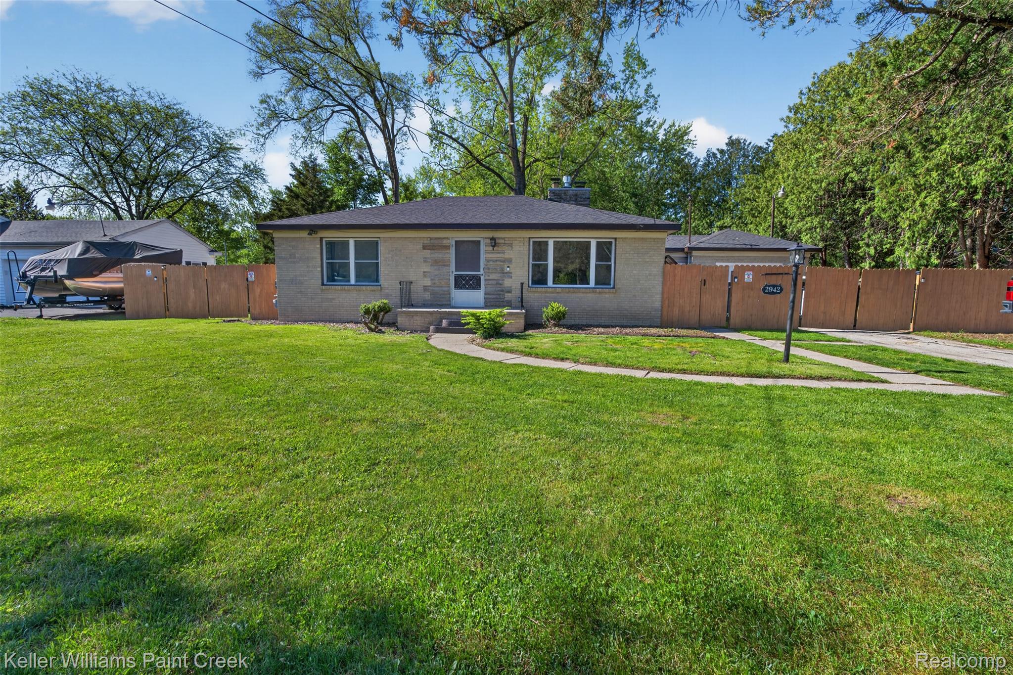 2942, Tatham, Saginaw, Michigan, 48601