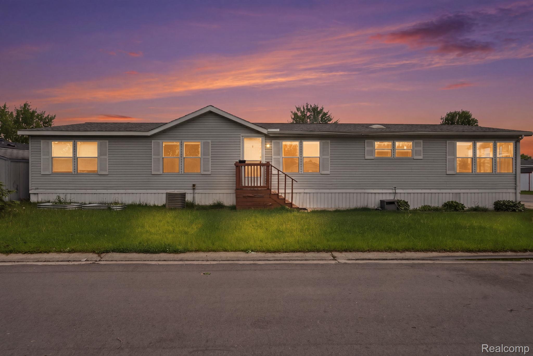 29585, Cambridge, Chesterfield, Michigan, 48051
