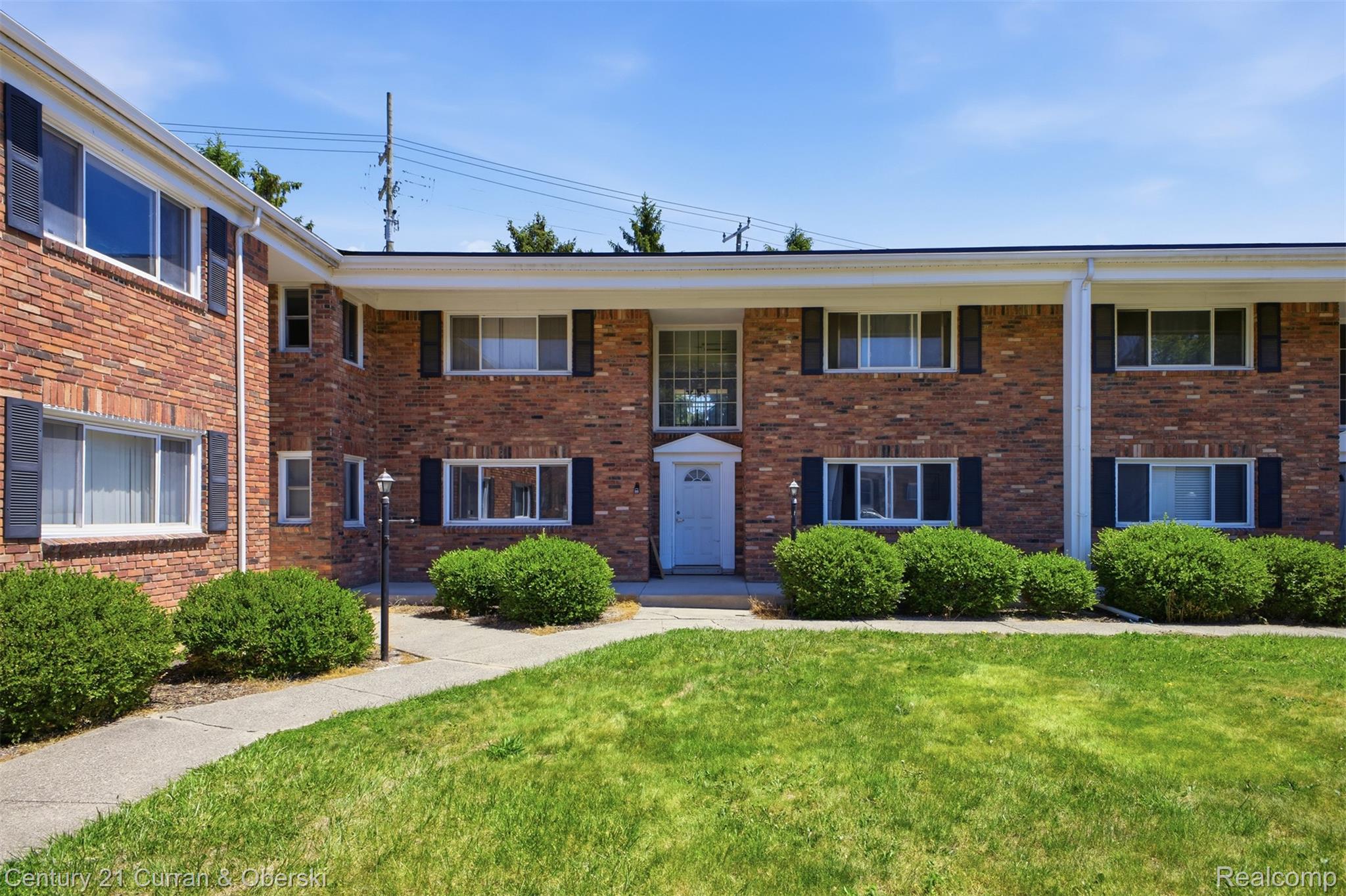 31831, Grand River, #85, Farmington, Michigan, 48336