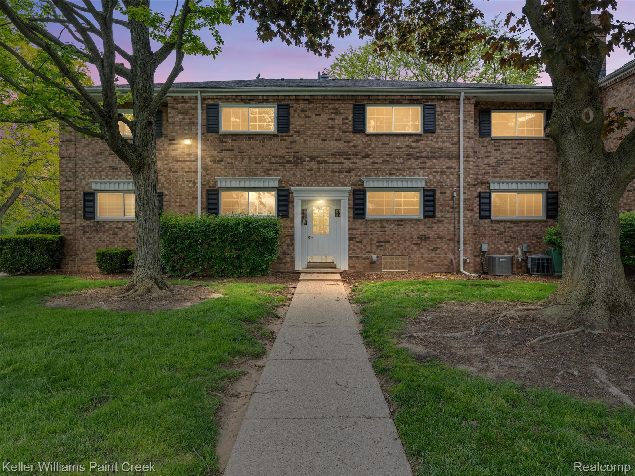 685, Fox Hills, #67, Bloomfield Hills, Michigan, 48304