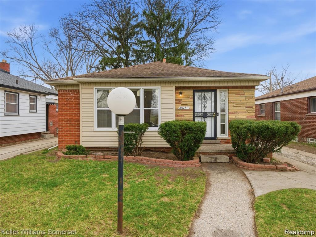 20271, Grandville, Detroit, Michigan, 48219