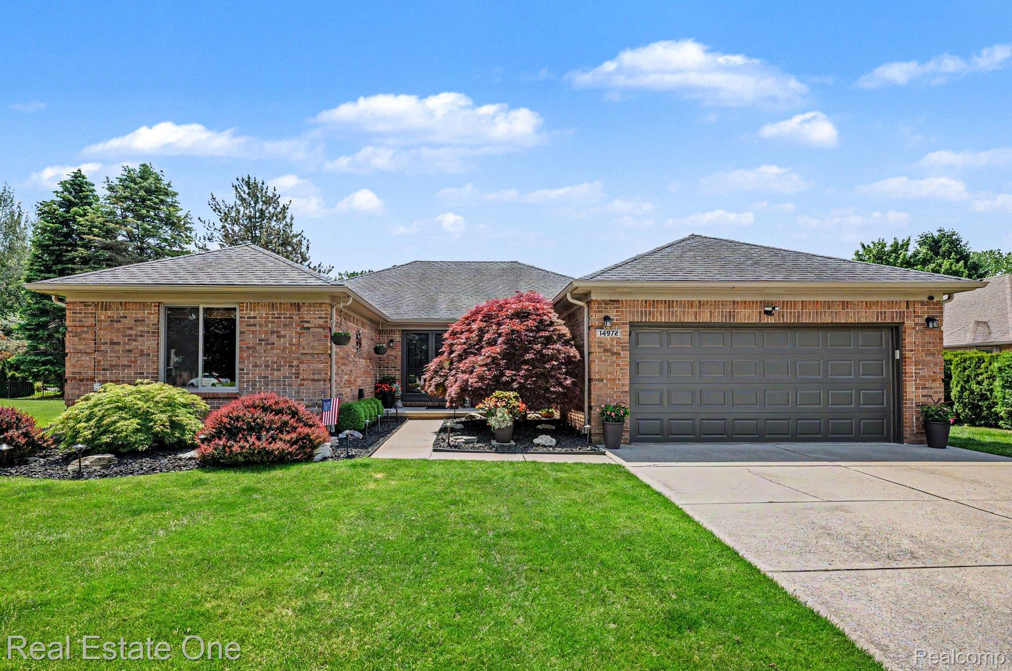 14972, River View, Sterling Heights, Michigan, 48313