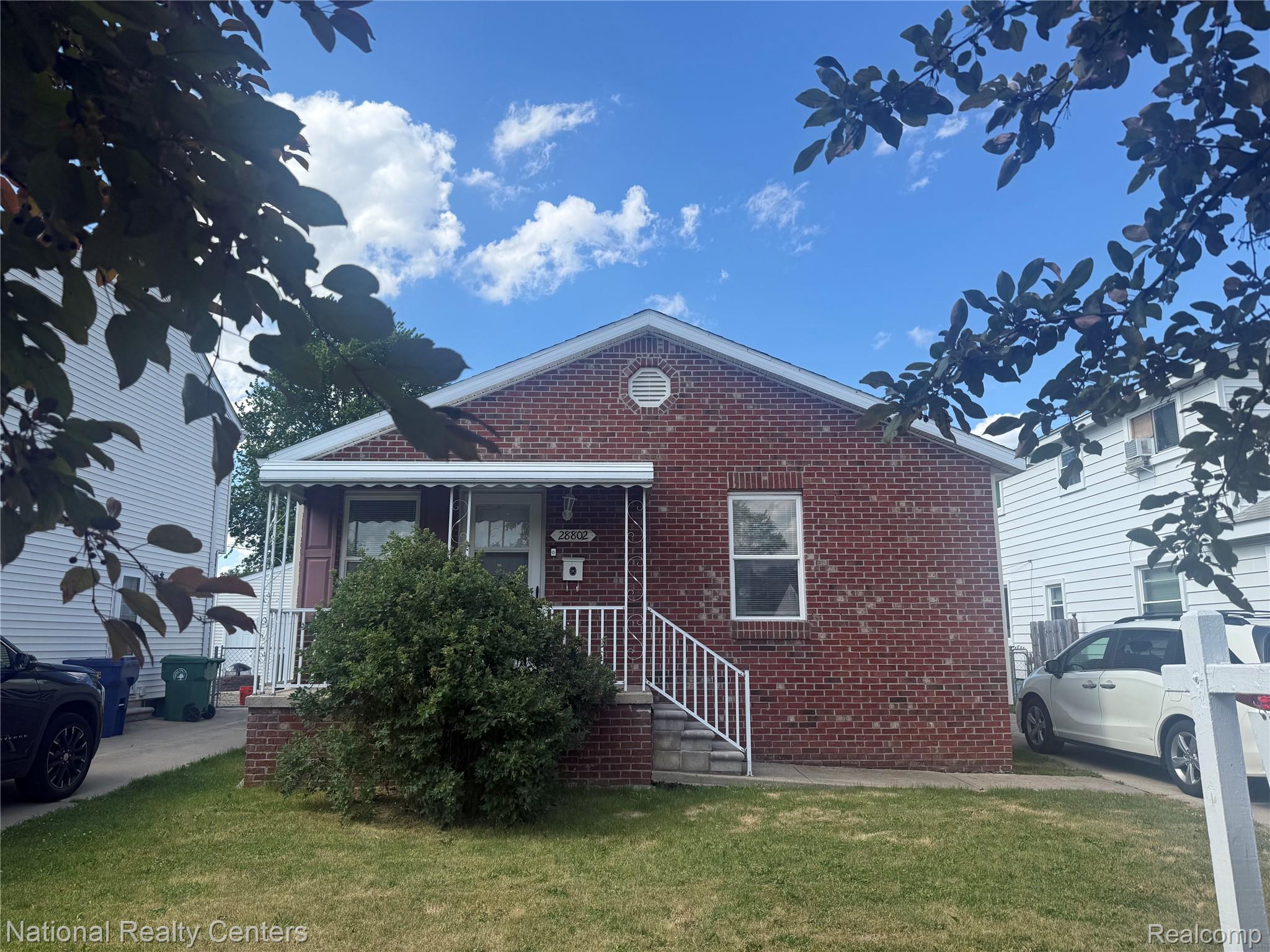 28802, Birchlawn, Garden City, Michigan, 48135