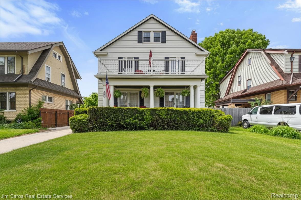 1215, Nottingham, Grosse Pointe Park, Michigan, 48230
