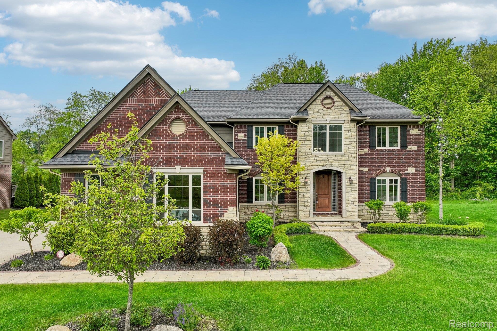47566, Alpine, Novi, Michigan, 48374