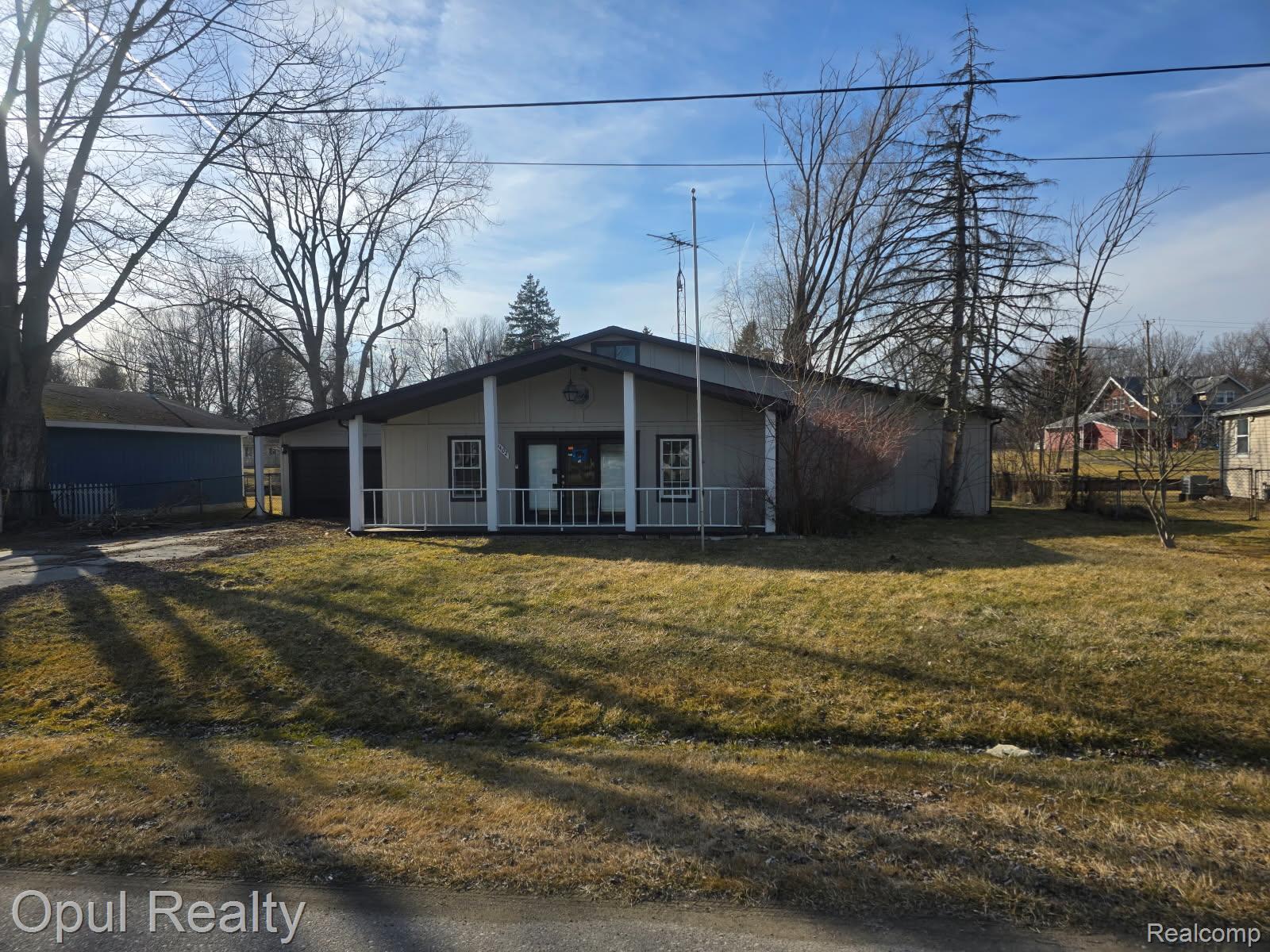 5402, Orchard, East China, Michigan, 48054