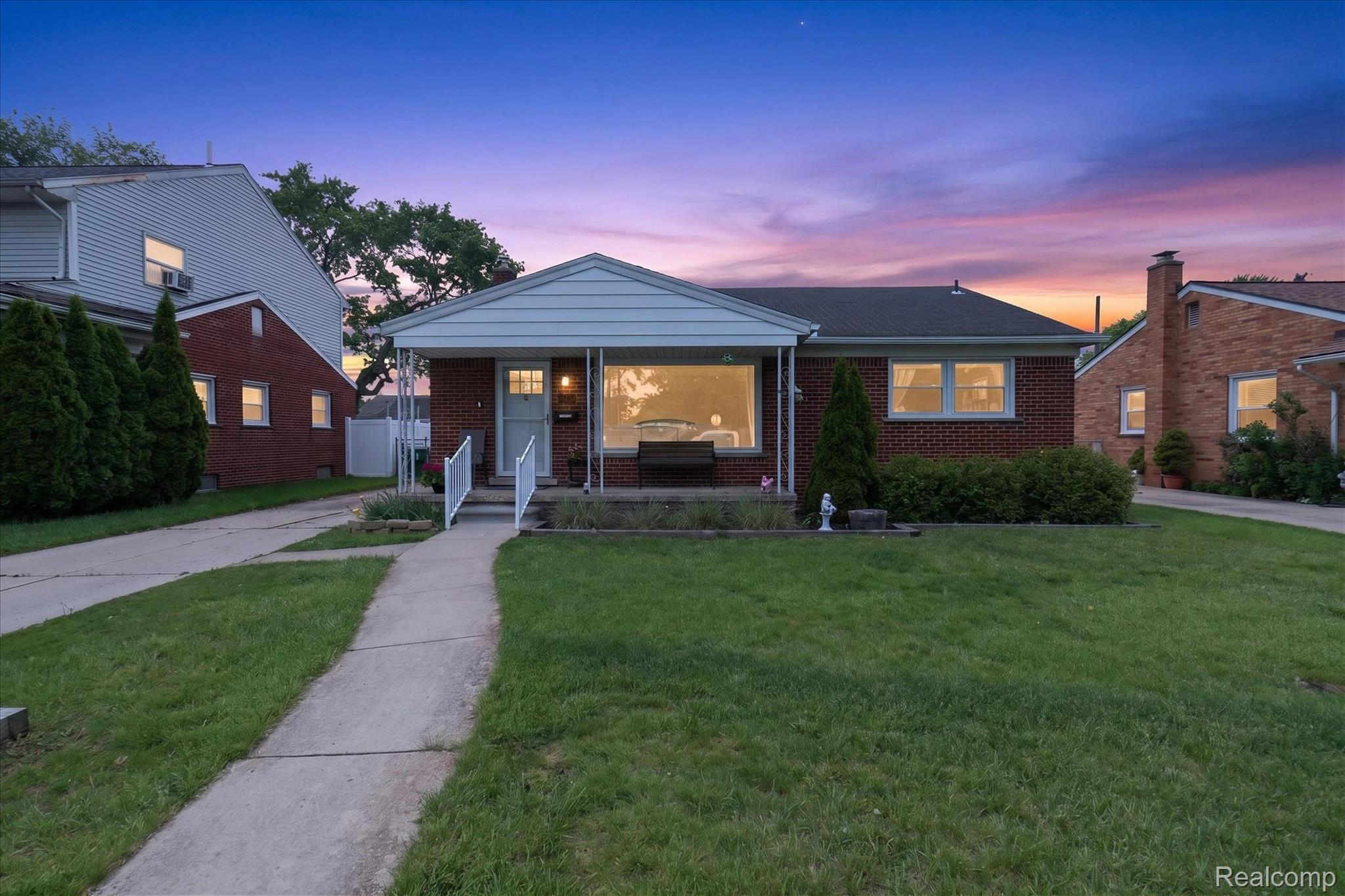 6601, Elizabeth, Garden City, Michigan, 48135