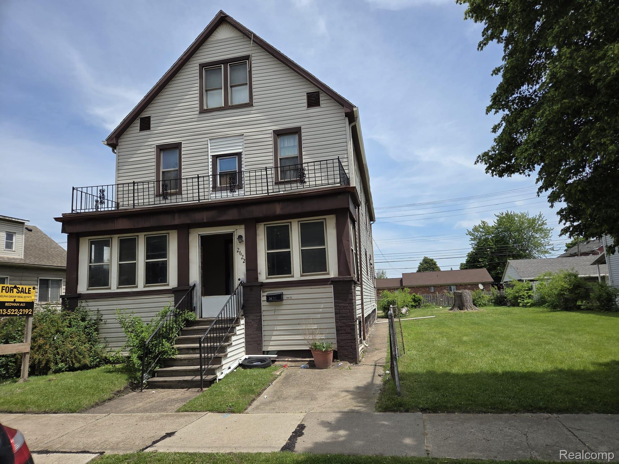 2622, Salina, Dearborn, Michigan, 48120