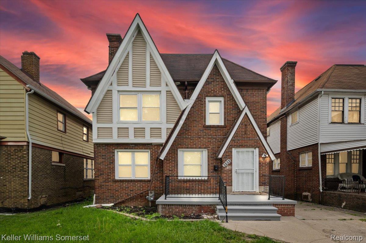 2633, Burlingame, Detroit, Michigan, 48206