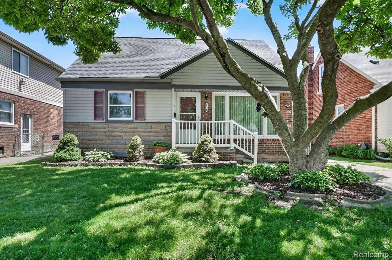 9709, Park, Allen Park, Michigan, 48101