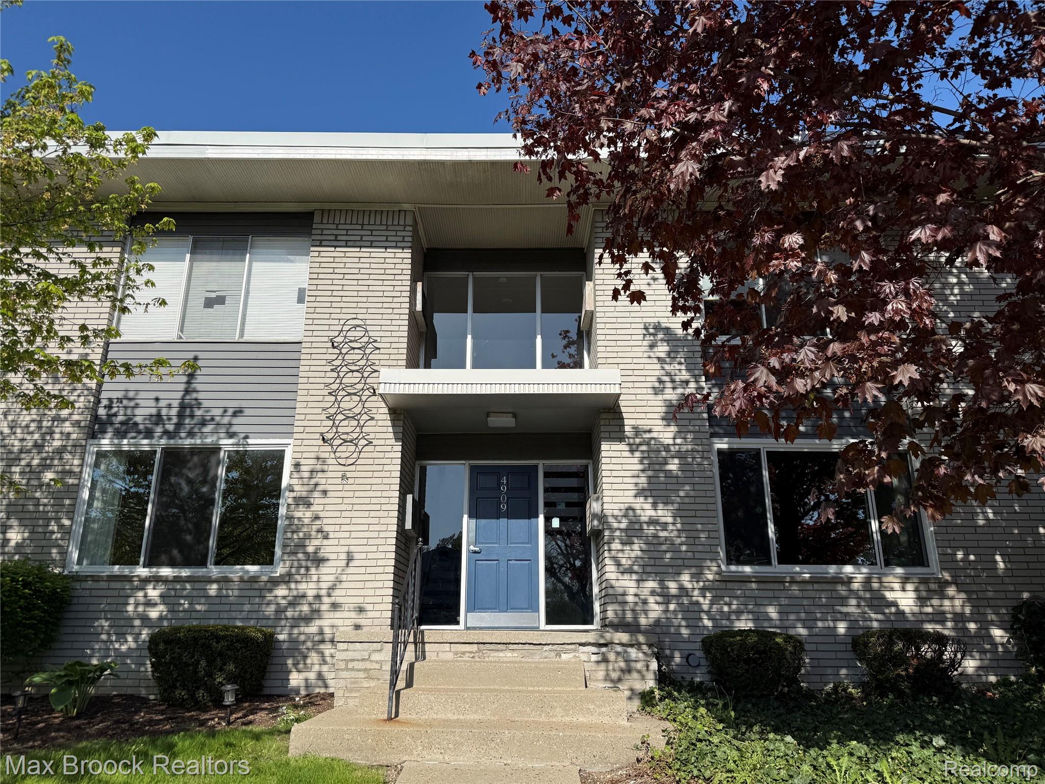 4909, Mansfield, #H9, Royal Oak, Michigan, 48073