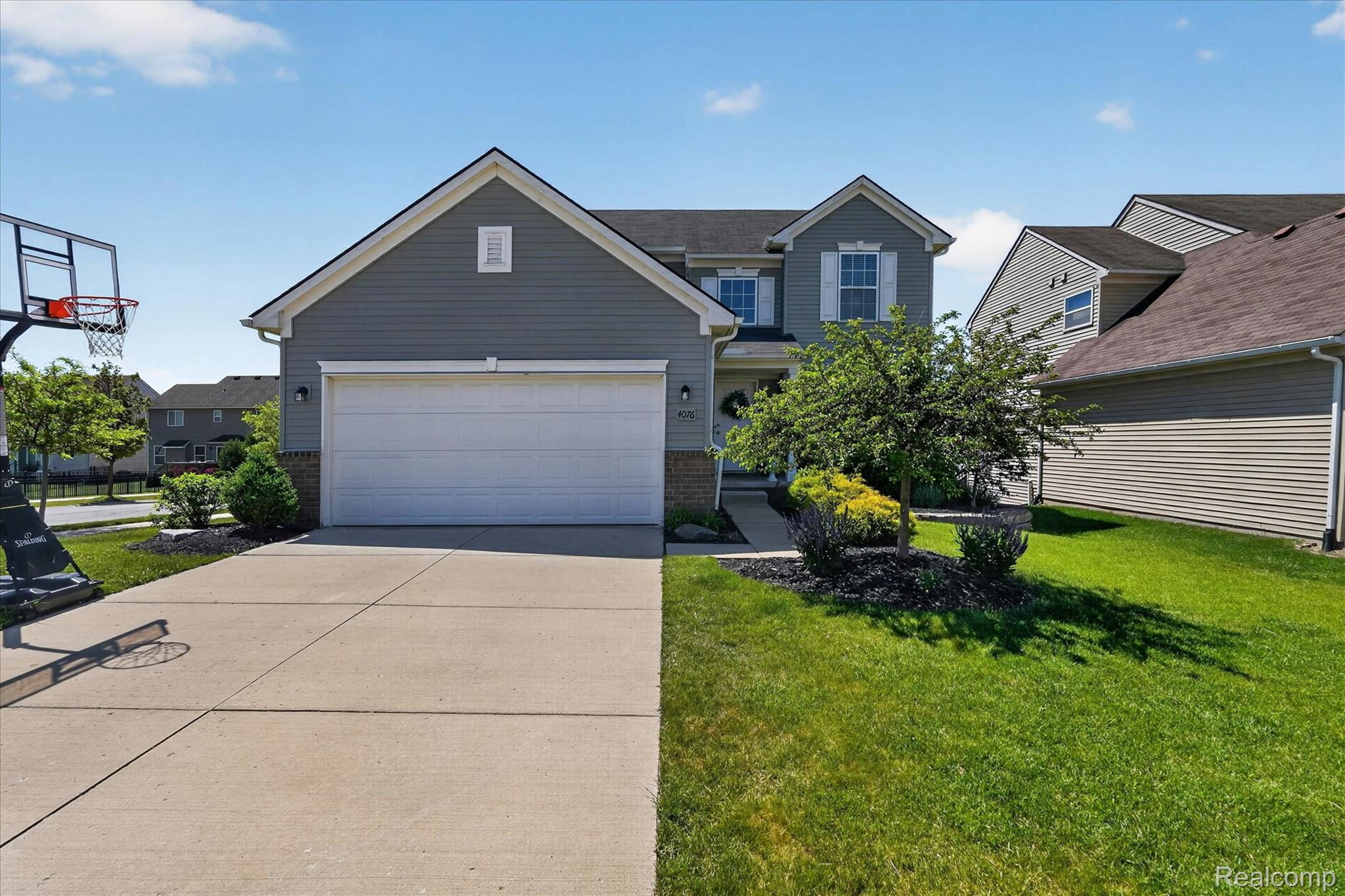 4076, Ash Tree, Howell, Michigan, 48843